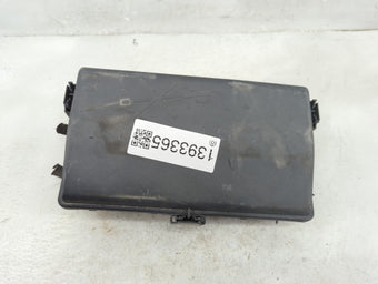 compare product 2013 Cadillac Xts Fusebox Fuse Box Panel Relay Module P/N:812461952 Fits OEM Used Auto Parts