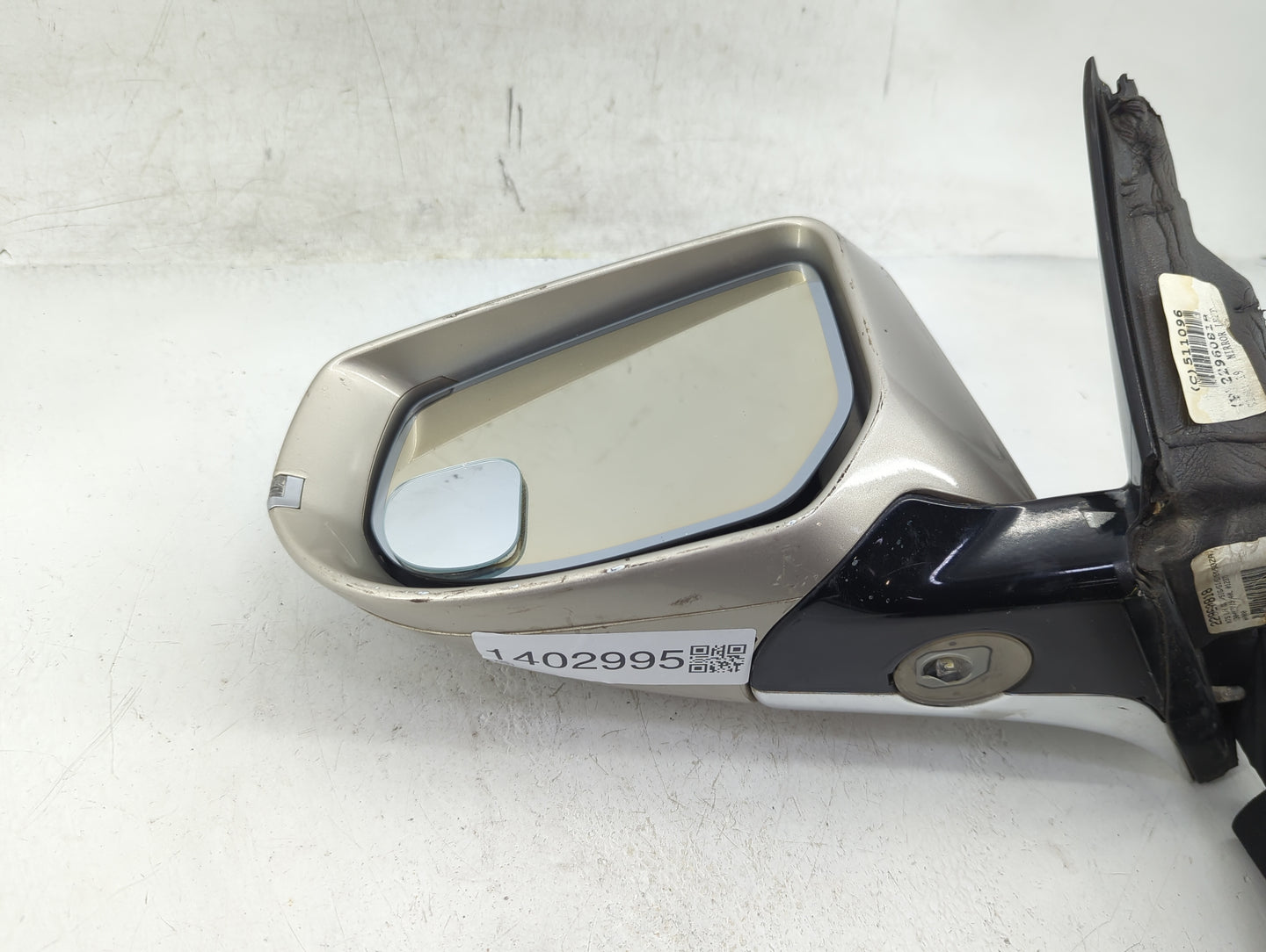 2013-2014 Cadillac Xts Driver Side View Mirror - Left Door Mirror OEM Used - Oemusedautoparts1.com
