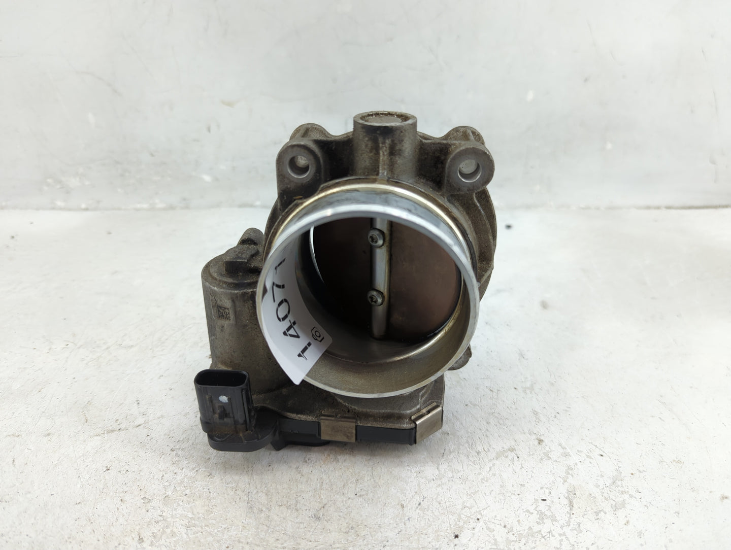 2013-2019 Cadillac Xts Throttle Body P/N:12632172BA Fits Fits 2012 2013 2014 2015 2016 2017 2018 2019 2020 2021 2022 OEM Use