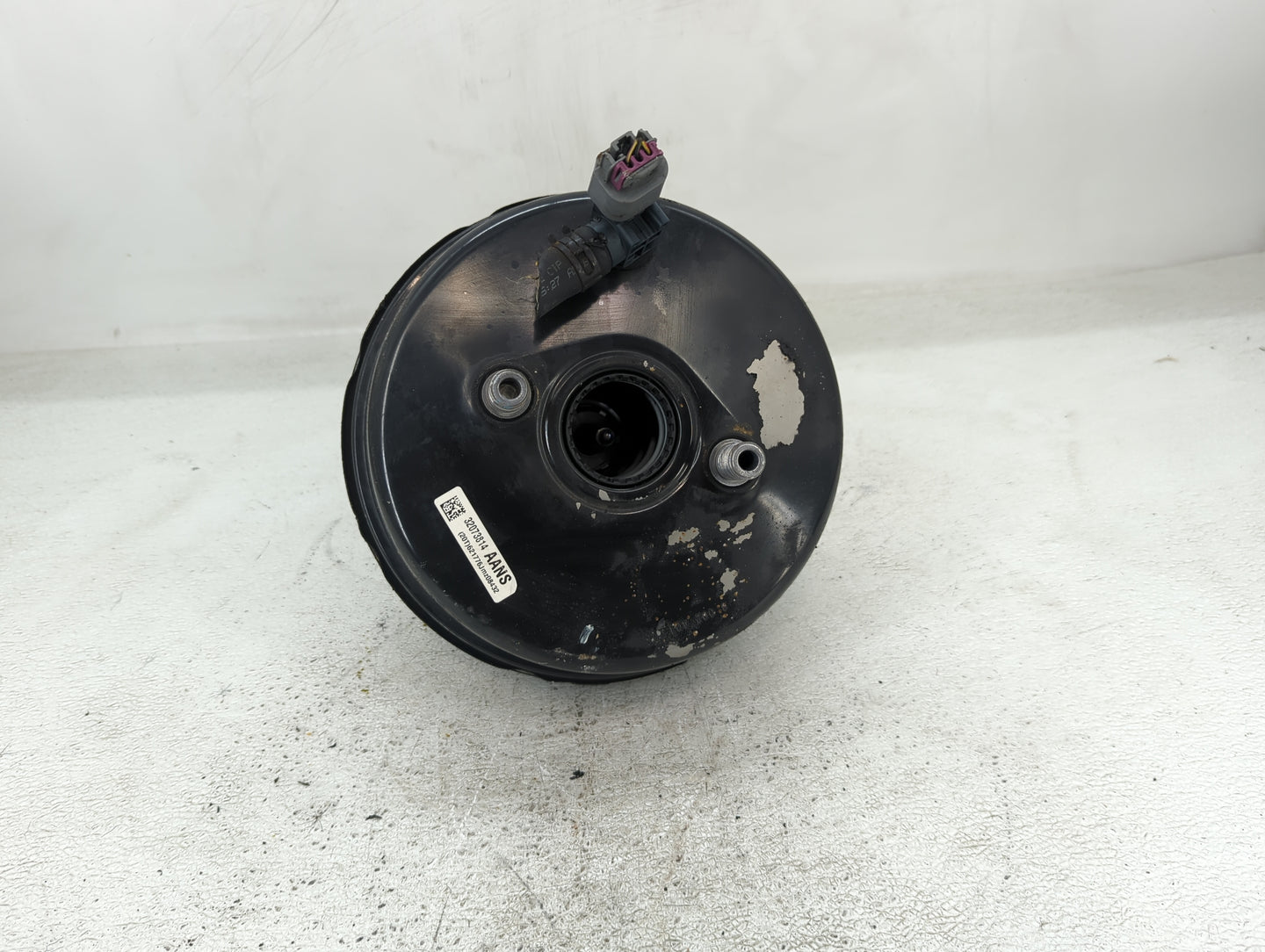 2013-2019 Cadillac Xts Brake Master Cylinder - Oemusedautoparts1.com