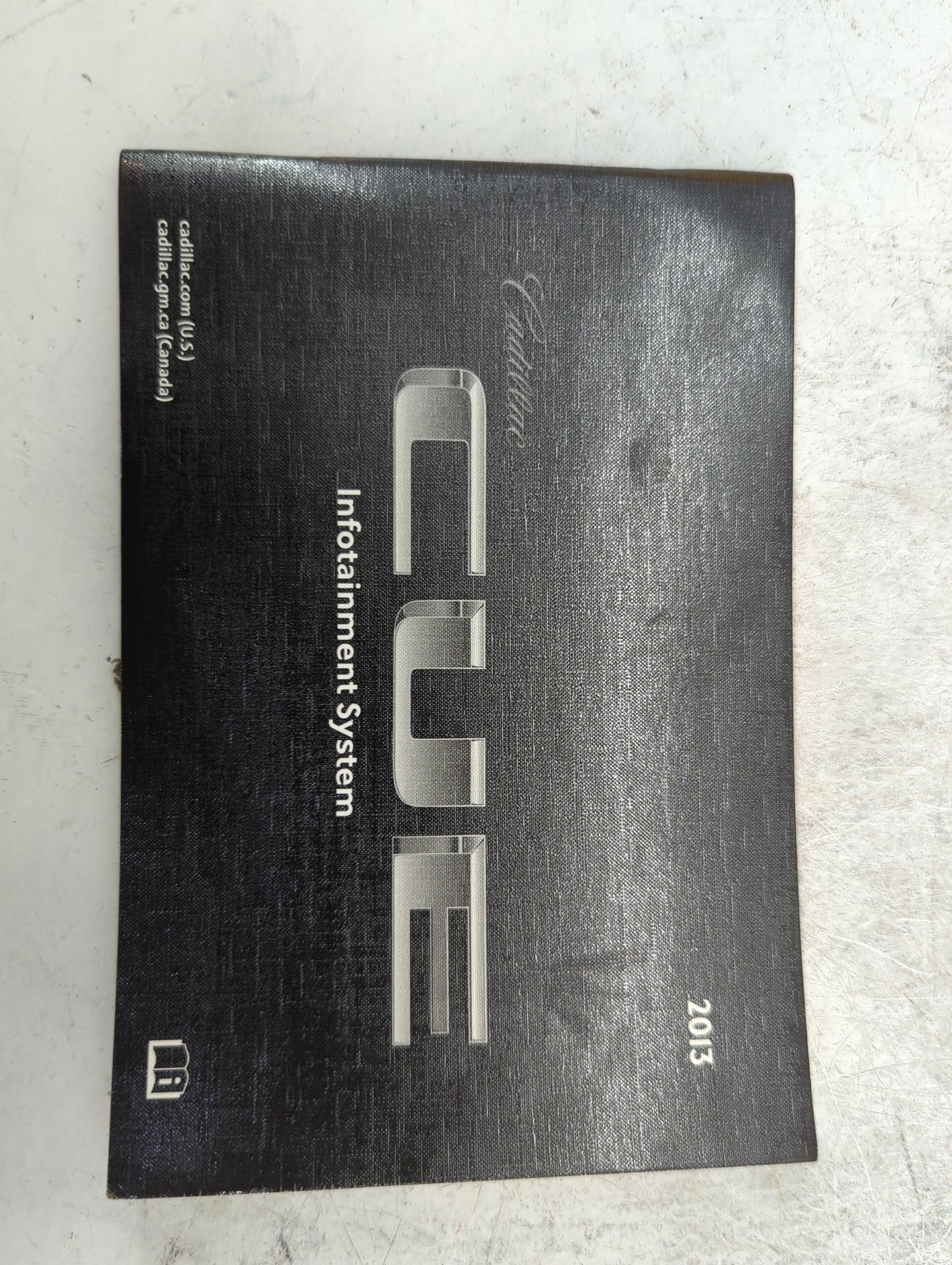 2013 Cadillac Xts Owners Manual Book Guide P/N:20958490 22925639 OEM Used Auto Parts - Oemusedautoparts1.com
