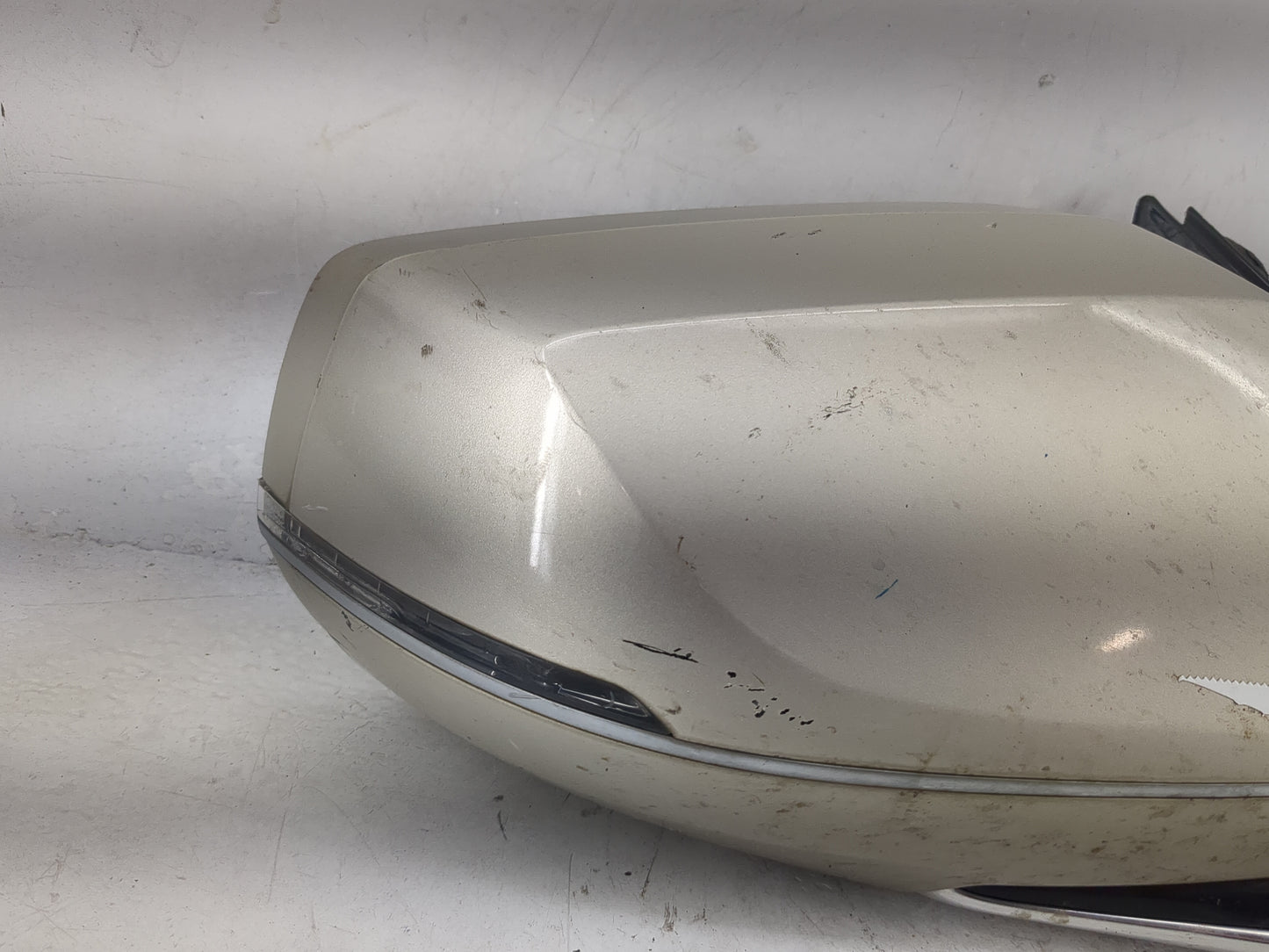 2013-2014 Cadillac Xts Passenger Side View Mirror - Right Door Mirror OEM Used - Oemusedautoparts1.com