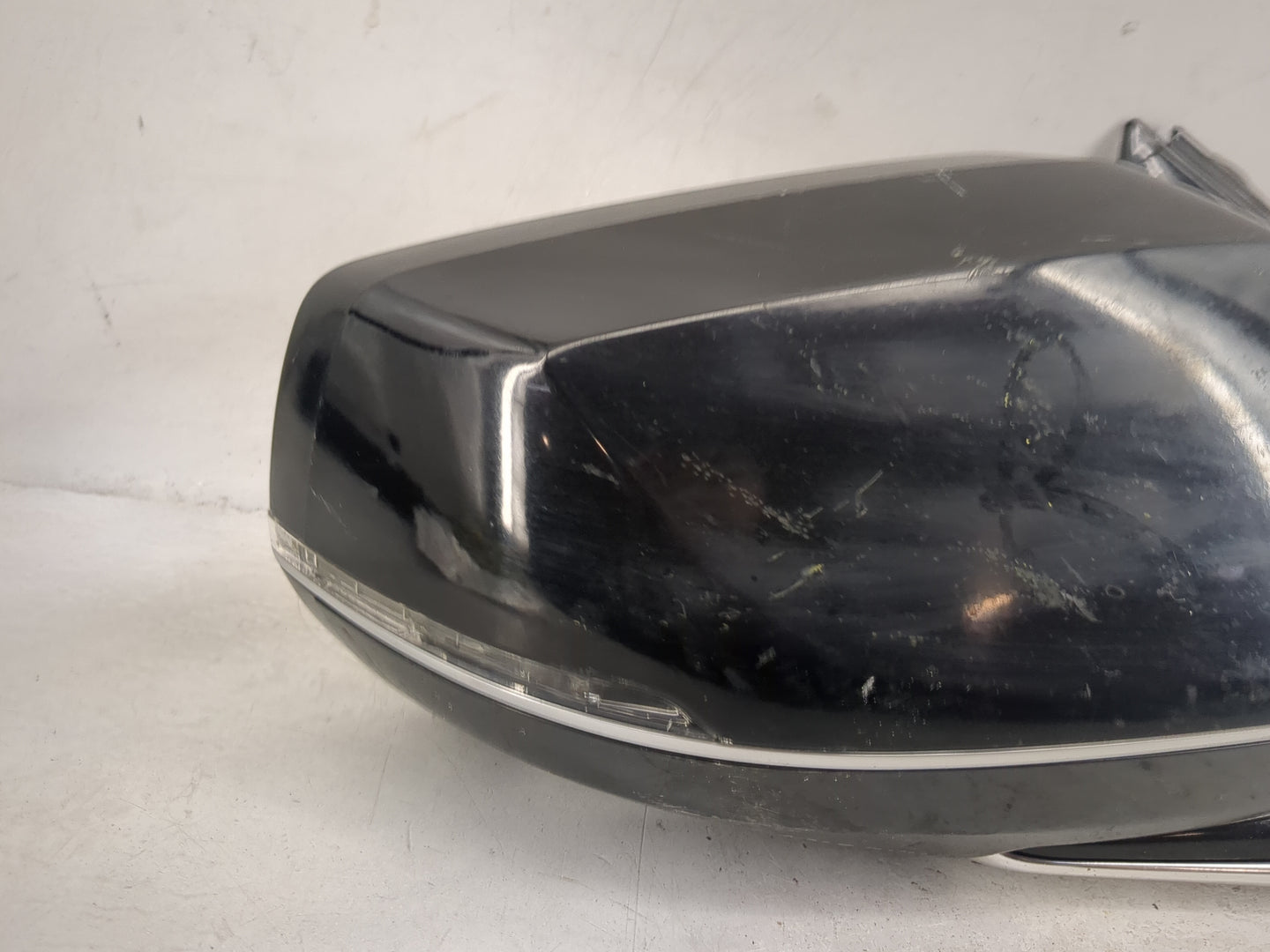 2013-2014 Cadillac Xts Passenger Side View Mirror - Right Door Mirror OEM Used - Oemusedautoparts1.com
