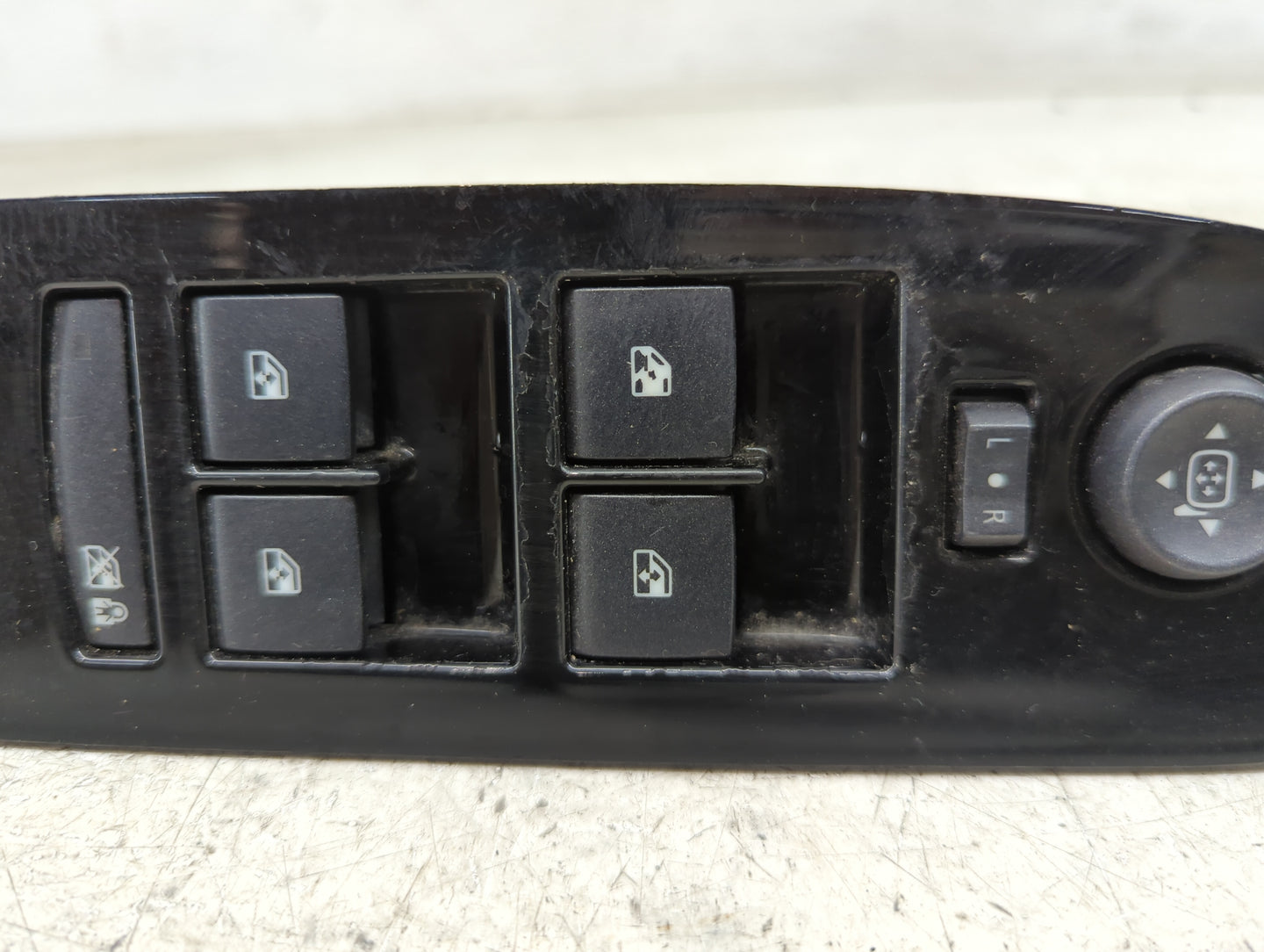 2013-2014 Cadillac Xts Master Power Window Switch Replacement Driver Side Left P/N:22744823 321592, 2073 Fits Fits 2013 2014