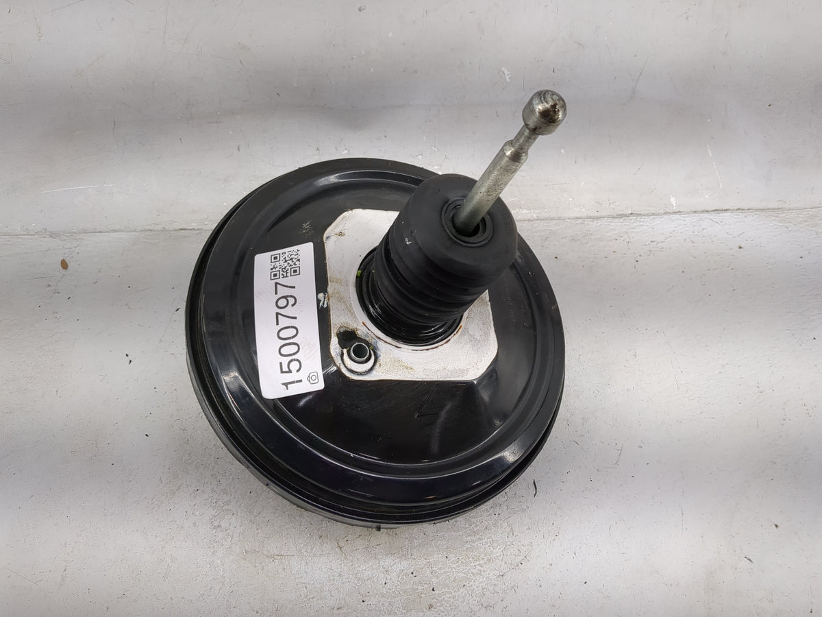 2013-2019 Cadillac Xts Power Brake Booster Oem 1500797 - Oemusedautoparts1.com
