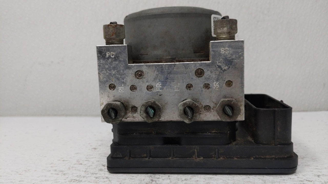2013-2014 Cadillac Xts ABS Pump Control Module Replacement P/N:23105132 23105094 Fits Fits 2013 2014 OEM Used Auto Parts - O