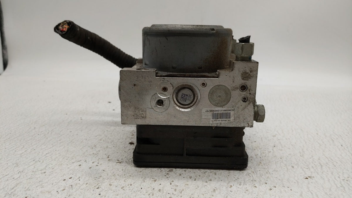 2013-2014 Cadillac Xts Anti-Lock Brake ABS Pump Module Actuator OEM P/N:23105132 23105094 Fits Fits 2013 2014 OEM Used Auto 