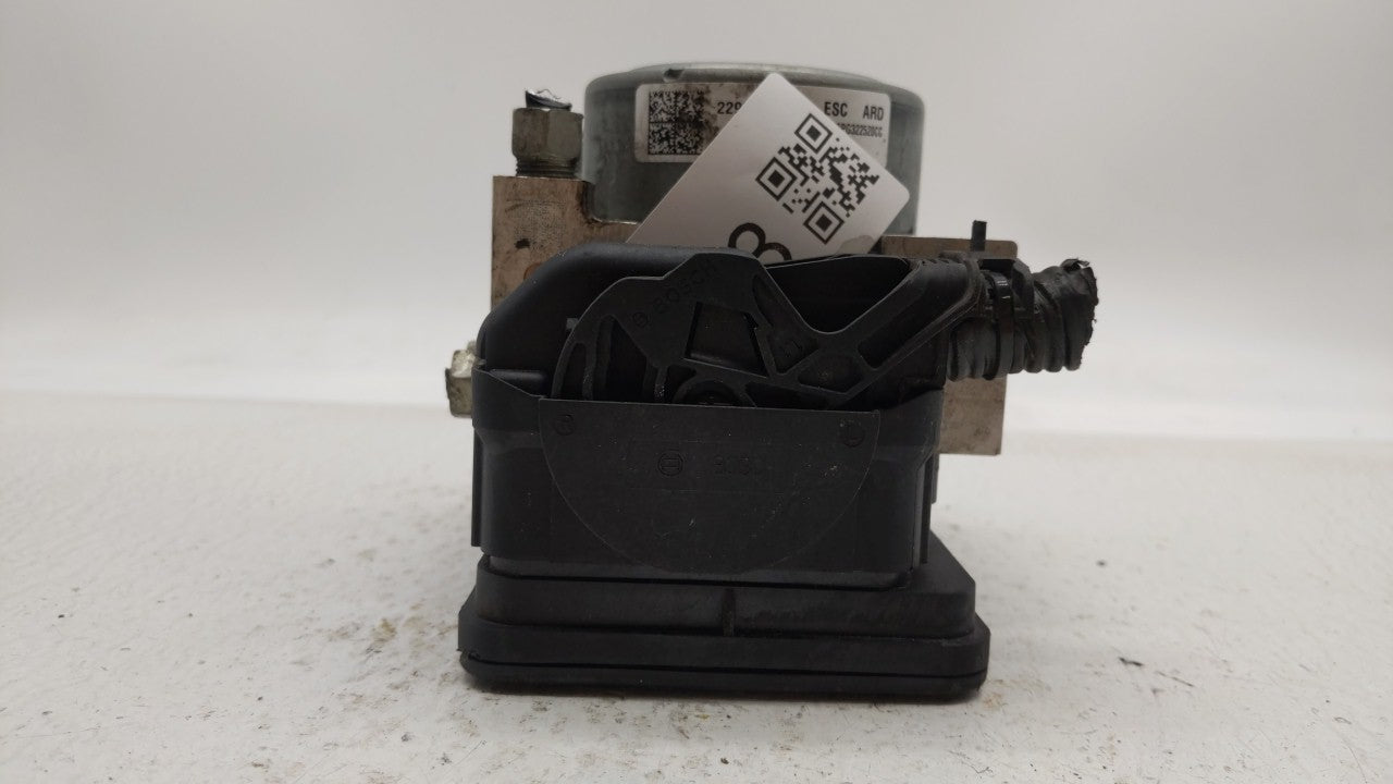 2013-2014 Cadillac Xts ABS Pump Control Module Replacement P/N:22929240 23105132, 23105094 Fits Fits 2013 2014 OEM Used Auto