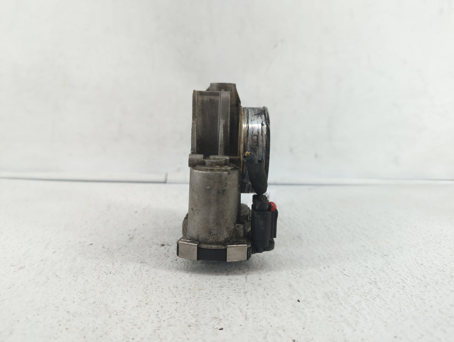 2013-2019 Cadillac Xts Throttle Body P/N:12670981AA 12632172BA Fits Fits 2012 2013 2014 2015 2016 2017 2018 2019 OEM Used Au