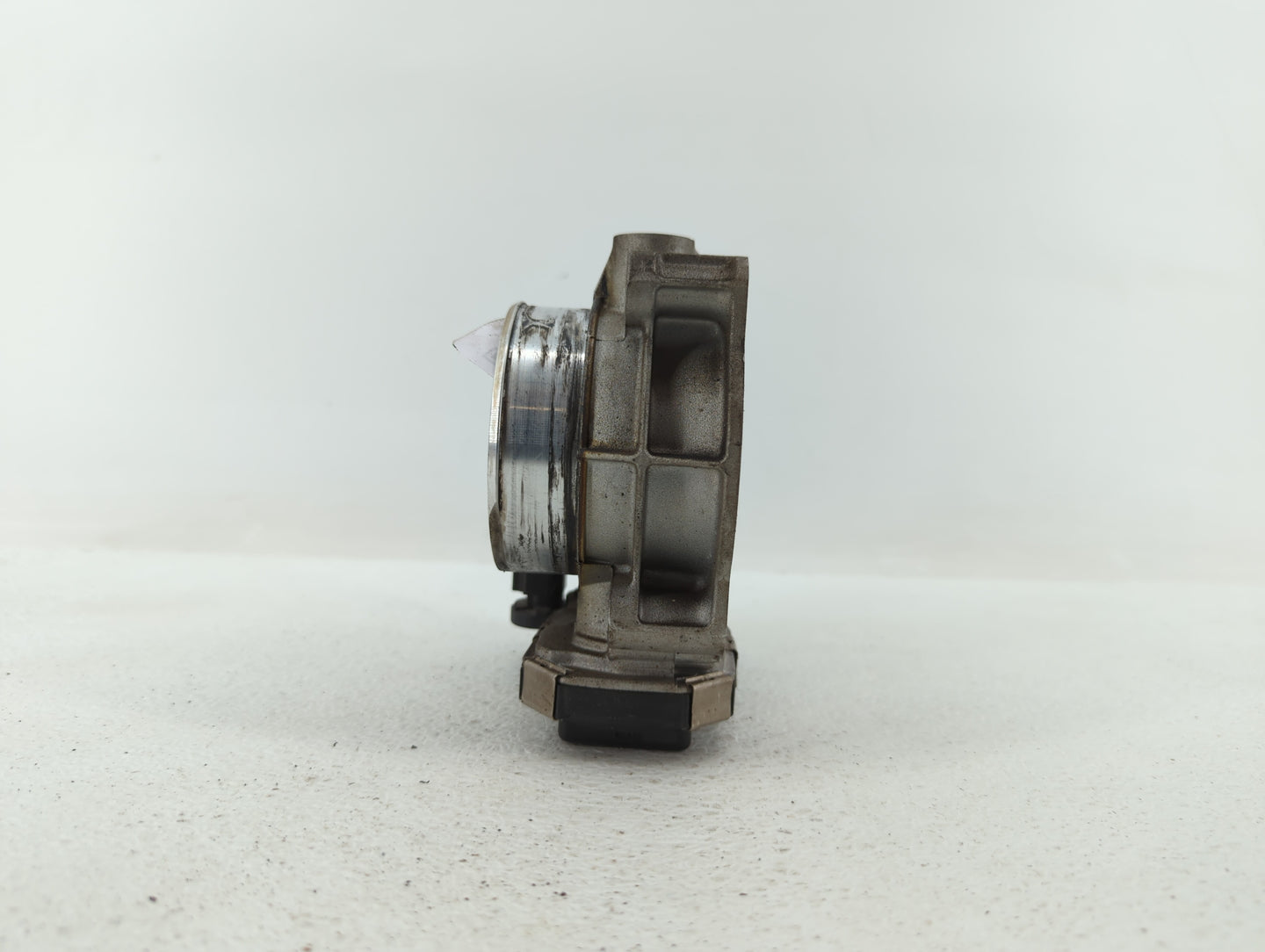 2013-2019 Cadillac Xts Throttle Body P/N:12670981AA 12632172BA Fits Fits 2012 2013 2014 2015 2016 2017 2018 2019 OEM Used Au