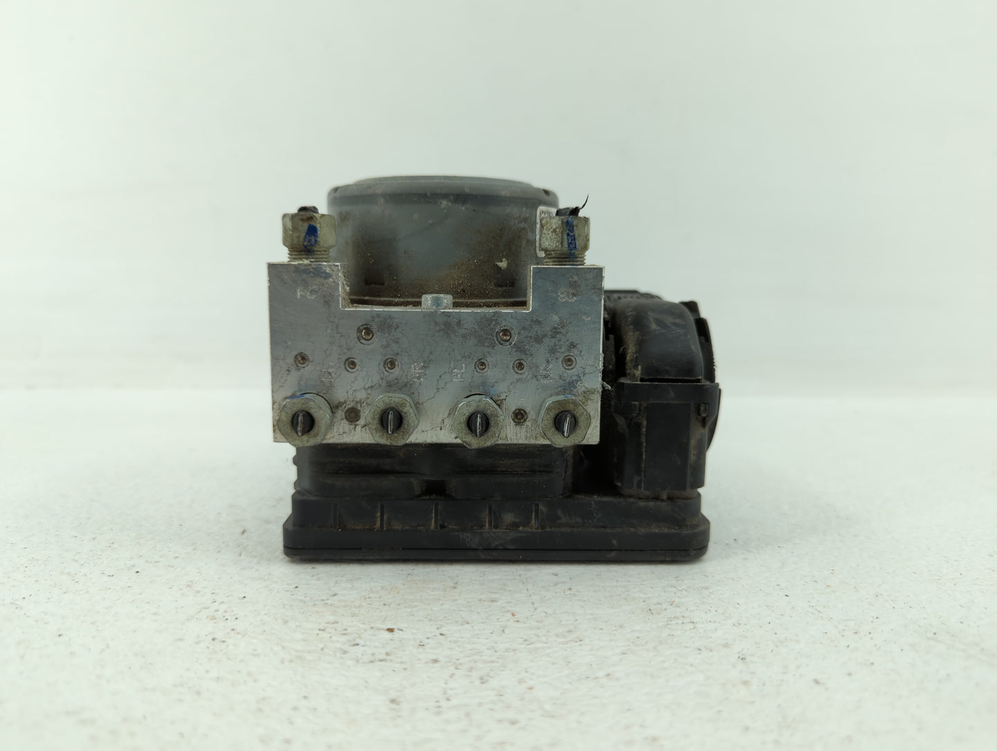 2013-2014 Cadillac Xts ABS Pump Control Module Replacement P/N:23105094 23105097, 22929240, 23105132 Fits Fits 2013 2014 OEM