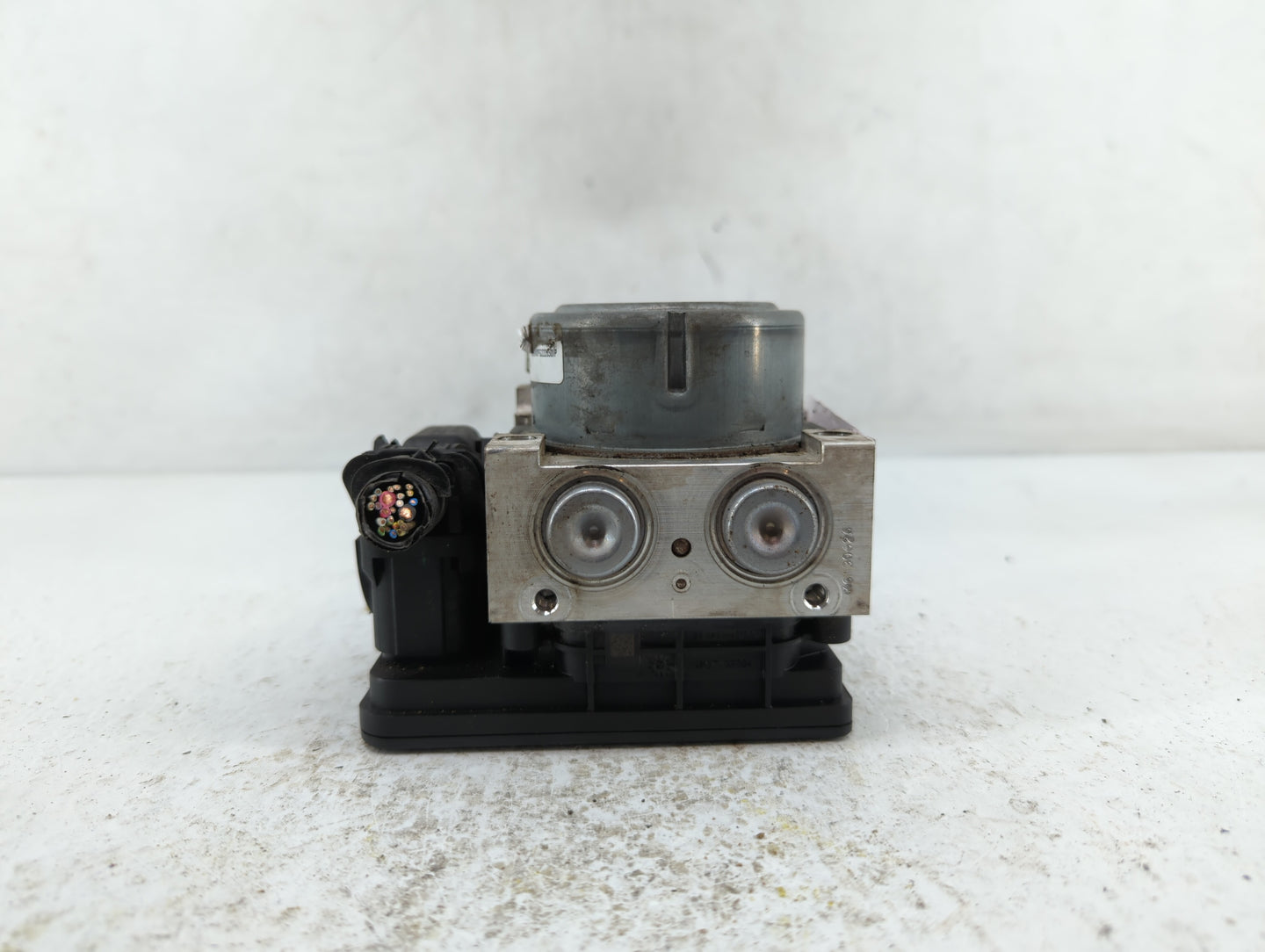 2013-2014 Cadillac Xts ABS Pump Control Module Replacement P/N:23105094 23105097, 22929240, 23105132 Fits Fits 2013 2014 OEM