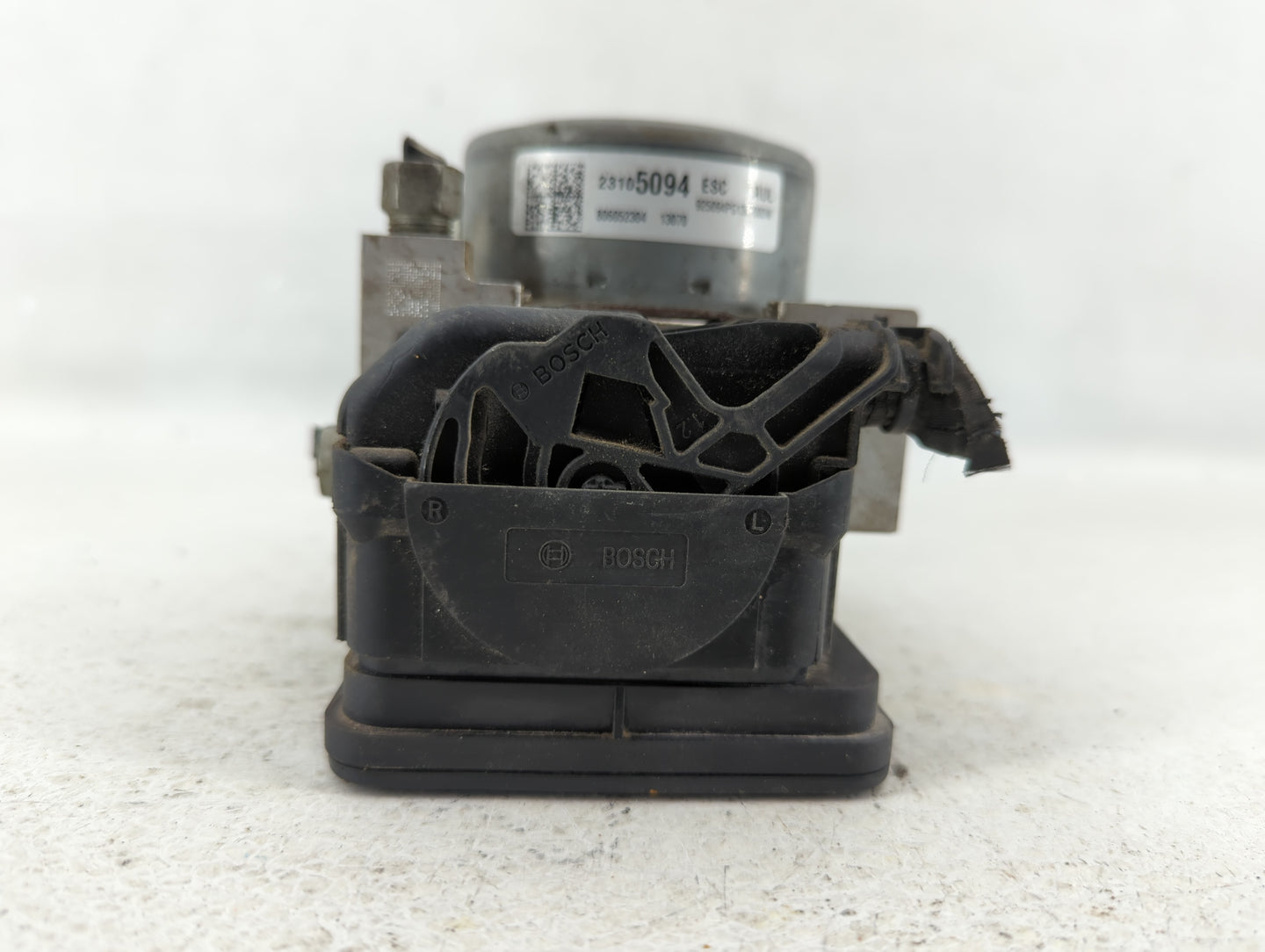 2013-2014 Cadillac Xts ABS Pump Control Module Replacement P/N:23105094 Fits Fits 2013 2014 OEM Used Auto Parts - Oemusedaut