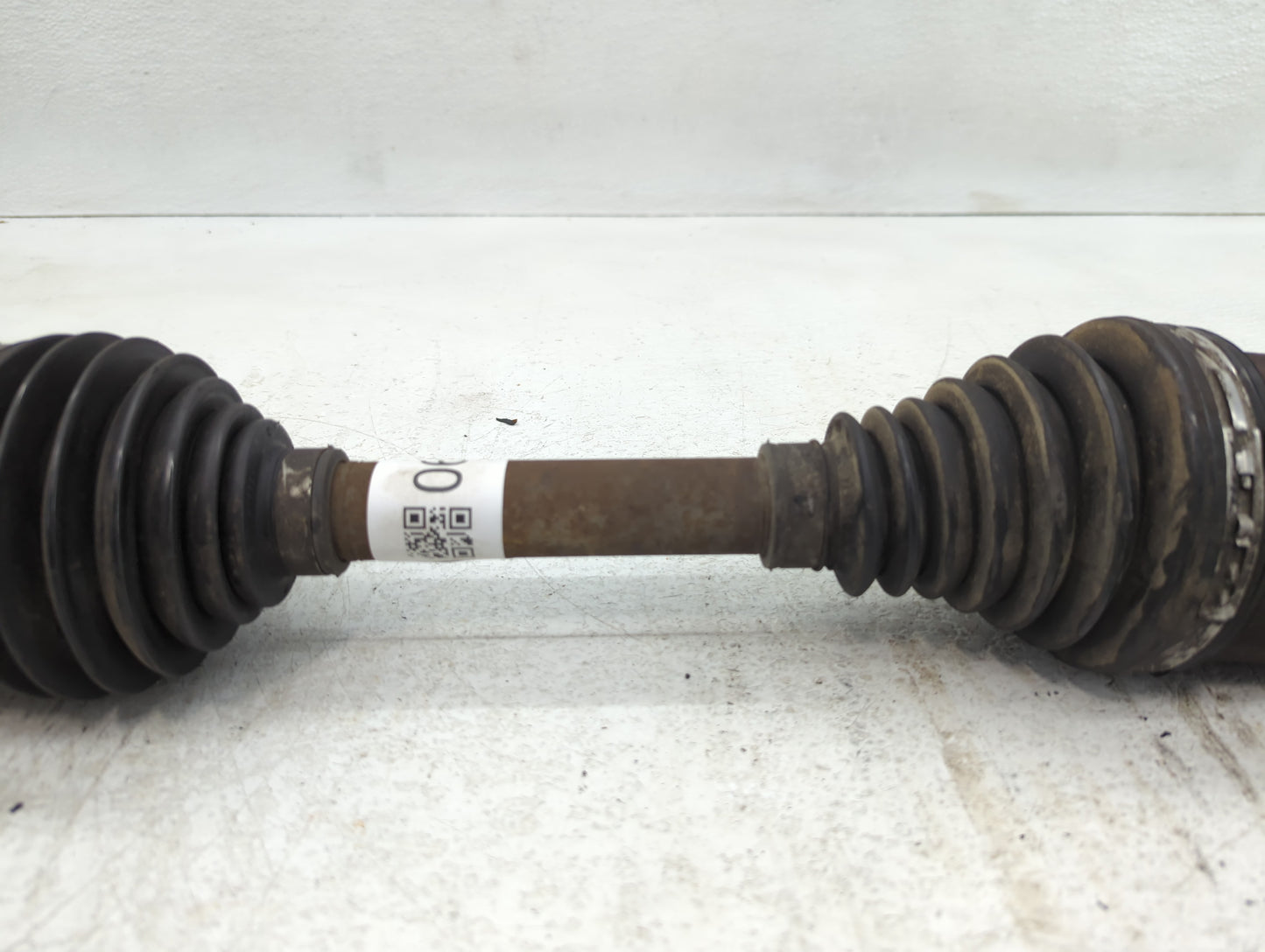 2013-2019 Cadillac Xts Axle Shaft Front Passenger Cv C/v - Oemusedautoparts1.com