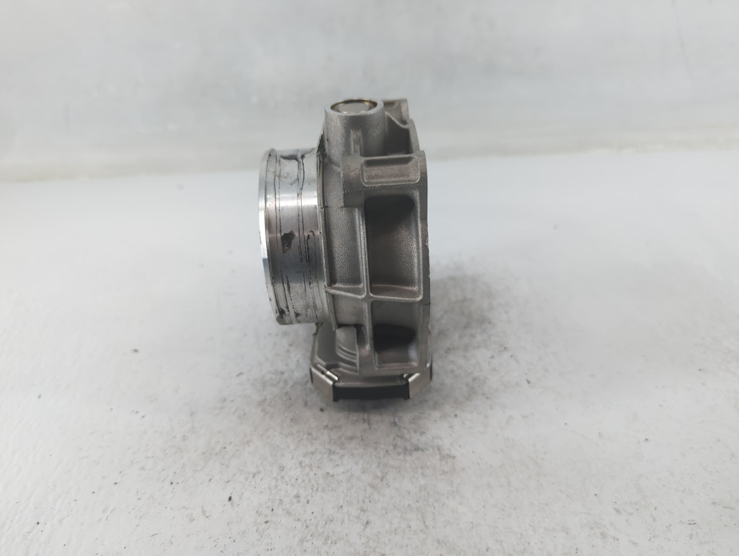 2013-2019 Cadillac Xts Throttle Body P/N:12632172BA Fits Fits 2012 2013 2014 2015 2016 2017 2018 2019 2020 2021 2022 OEM Use