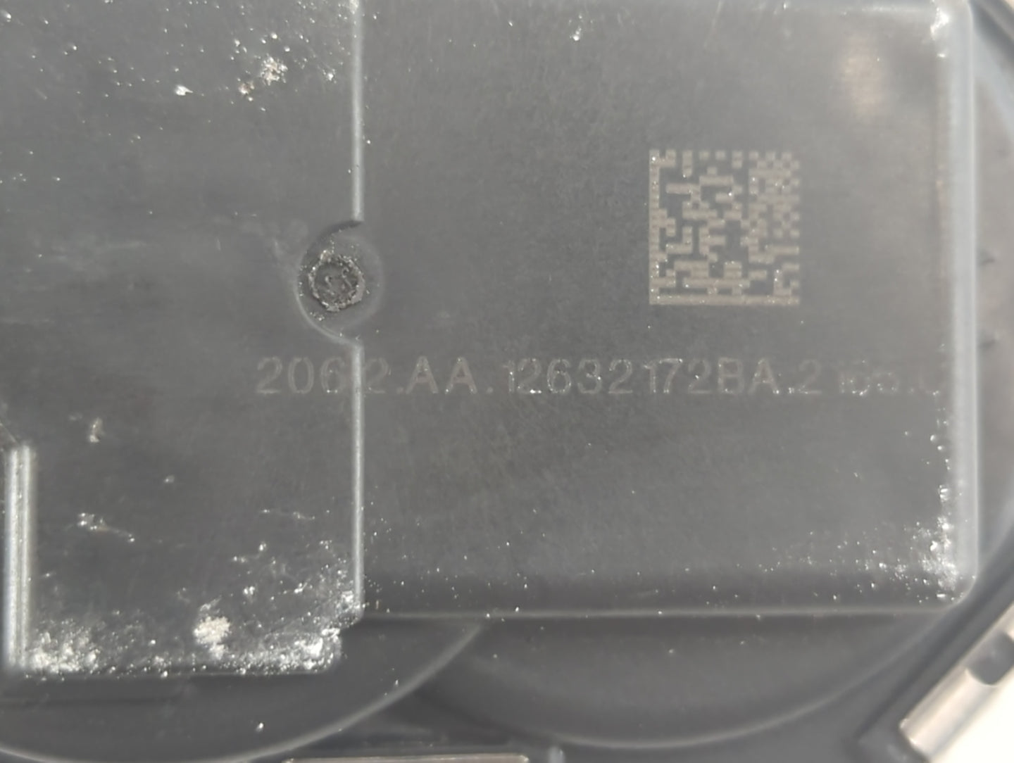 2013-2019 Cadillac Xts Throttle Body P/N:12632172BA Fits Fits 2012 2013 2014 2015 2016 2017 2018 2019 2020 2021 2022 OEM Use