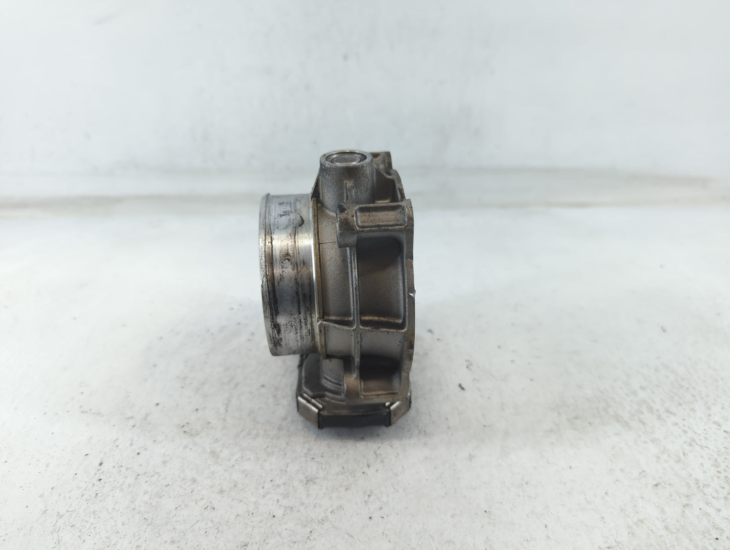 2013-2019 Cadillac Xts Throttle Body P/N:12632172BA Fits Fits 2012 2013 2014 2015 2016 2017 2018 2019 2020 2021 2022 OEM Use