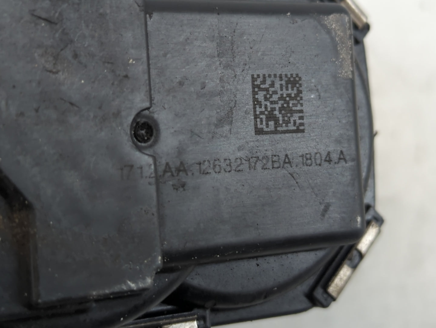2013-2019 Cadillac Xts Throttle Body P/N:12632172BA Fits Fits 2012 2013 2014 2015 2016 2017 2018 2019 2020 2021 2022 OEM Use