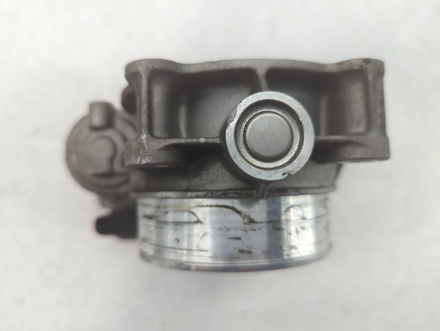 2013-2019 Cadillac Xts Throttle Body P/N:12632172BA Fits Fits 2012 2013 2014 2015 2016 2017 2018 2019 2020 2021 2022 OEM Use