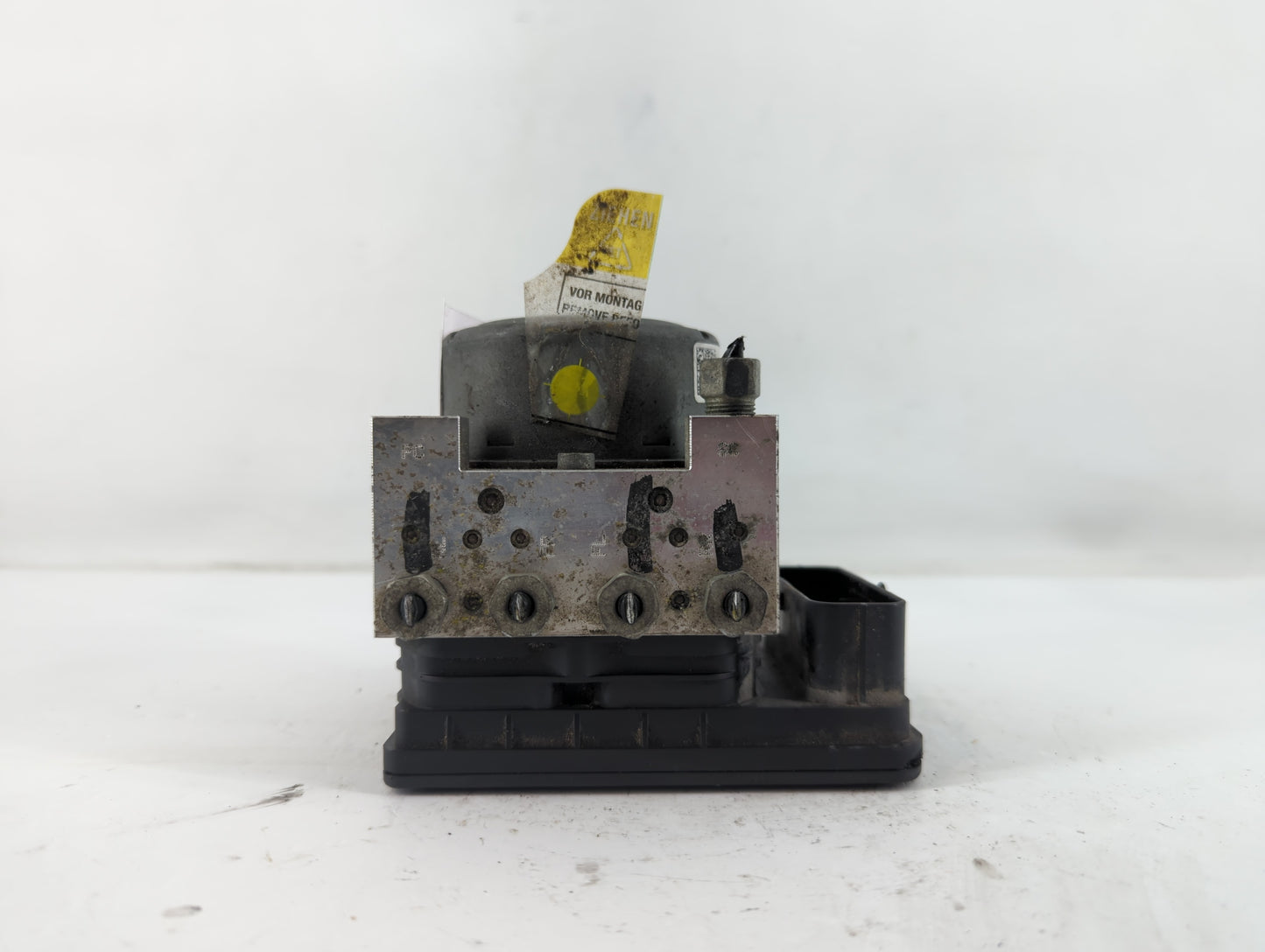 2013-2014 Cadillac Xts ABS Pump Control Module Replacement P/N:23105094 Fits Fits 2013 2014 OEM Used Auto Parts - Oemusedaut