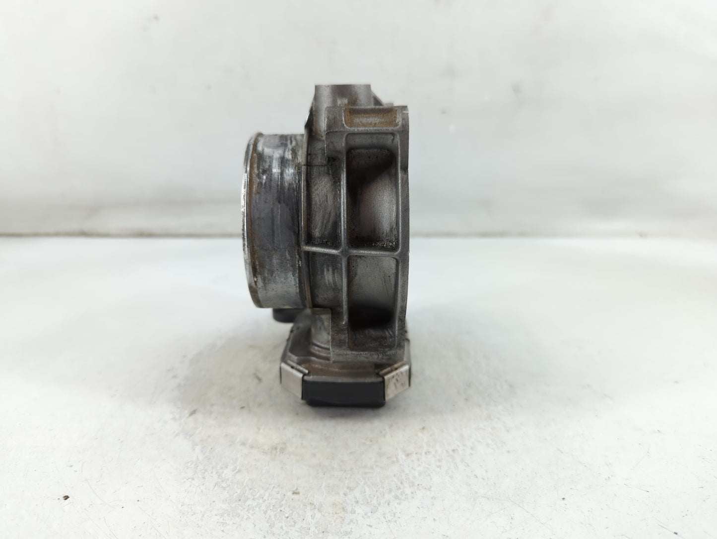 2013-2019 Cadillac Xts Throttle Body P/N:12632172BA Fits Fits 2012 2013 2014 2015 2016 2017 2018 2019 2020 2021 2022 OEM Use