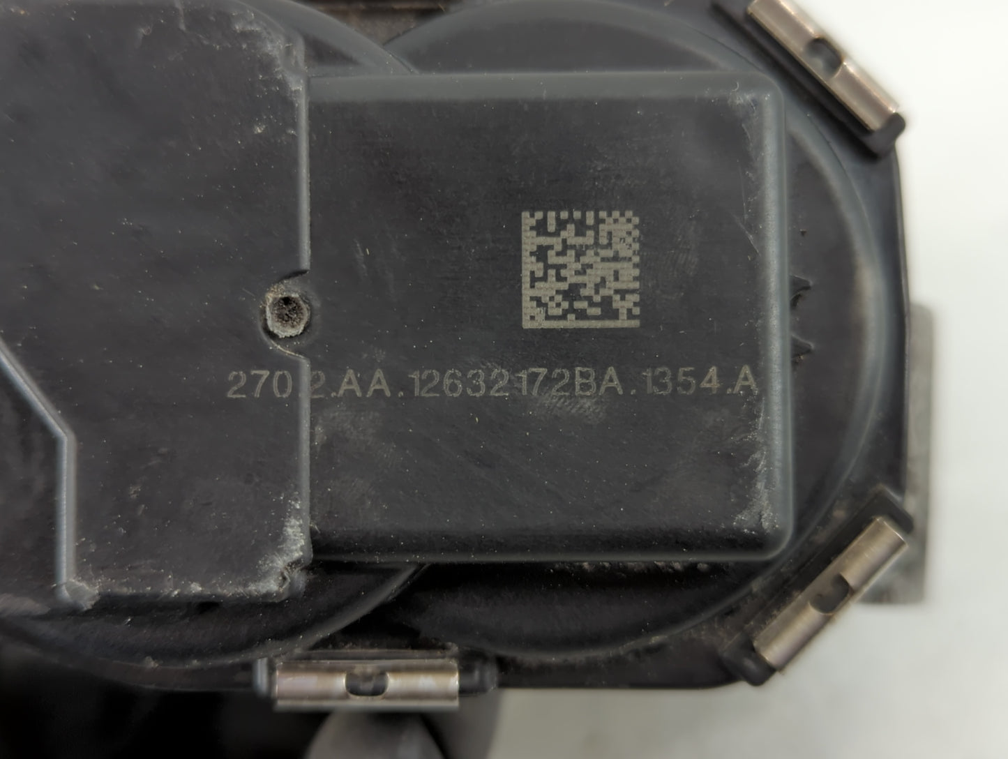 2013-2019 Cadillac Xts Throttle Body P/N:12632172BA Fits Fits 2012 2013 2014 2015 2016 2017 2018 2019 2020 2021 2022 OEM Use