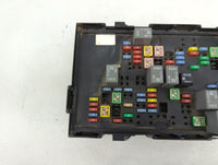 2010-2013 Chevrolet Avalanche Fusebox Fuse Box Panel Relay Module P/N:25941368 Fits Fits 2010 2011 2012 2013 2014 OEM Used A