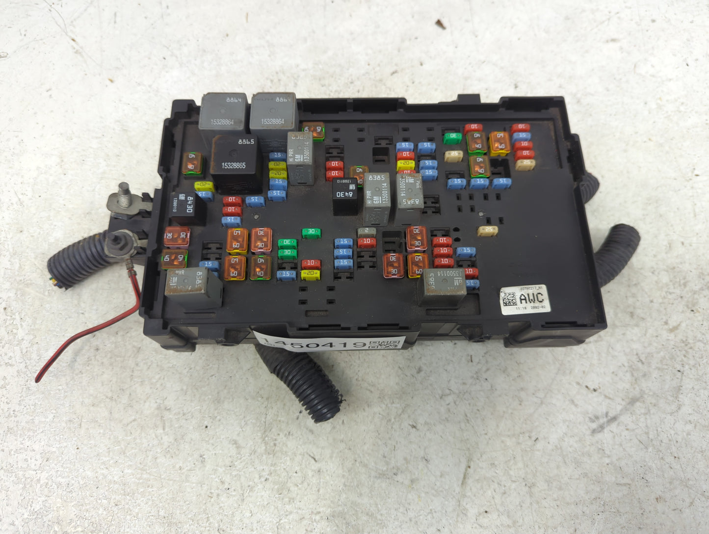 2010-2013 Chevrolet Avalanche Fusebox Fuse Box Panel Relay Module P/N:22798217 13500113 Fits Fits 2010 2011 2012 2013 2014 O