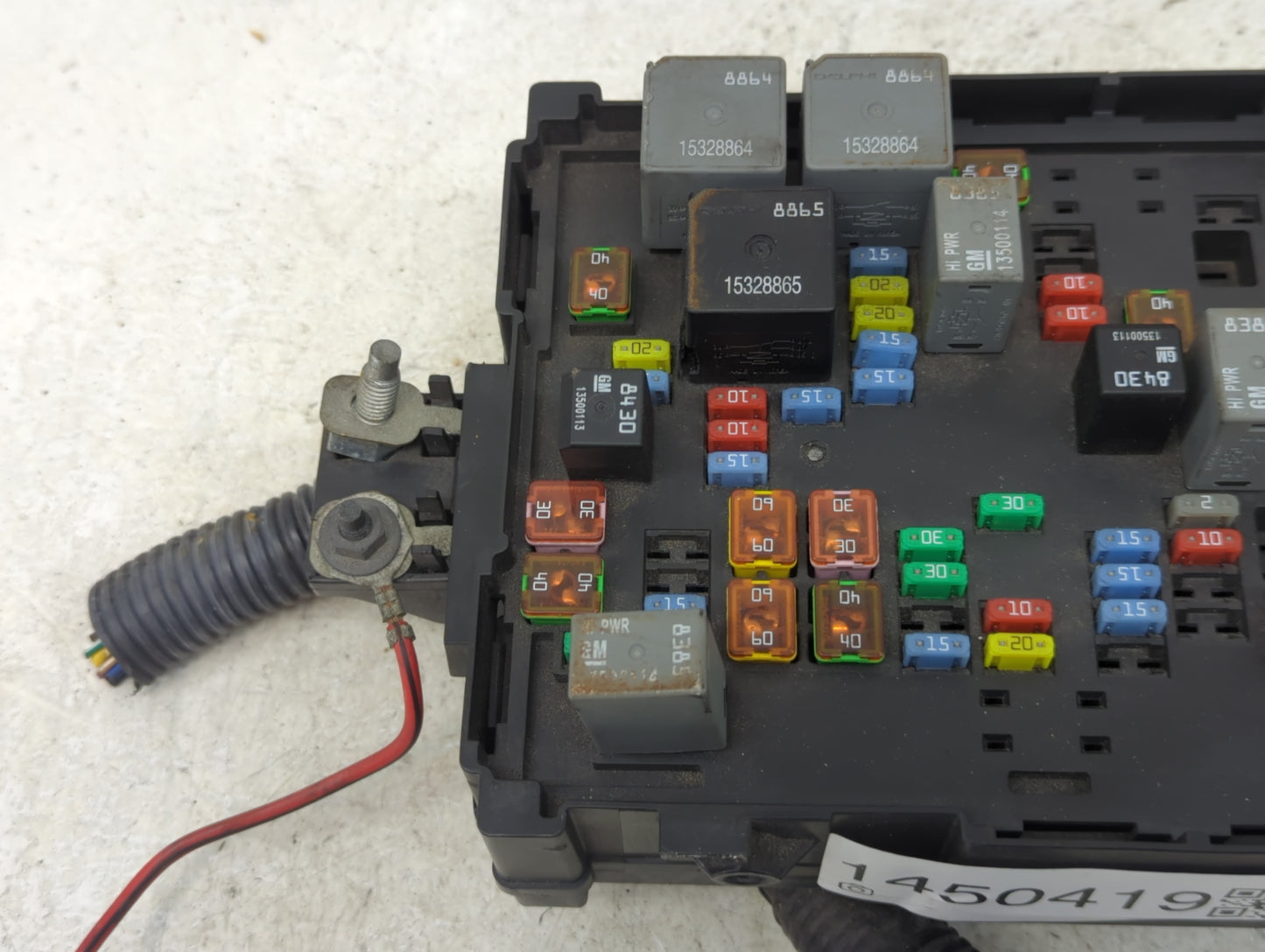 2010-2013 Chevrolet Avalanche Fusebox Fuse Box Panel Relay Module P/N:22798217 13500113 Fits Fits 2010 2011 2012 2013 2014 O
