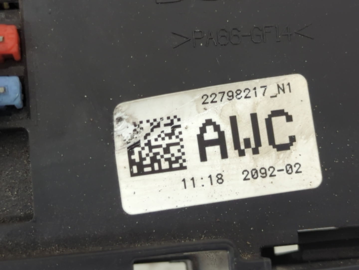 2010-2013 Chevrolet Avalanche Fusebox Fuse Box Panel Relay Module P/N:22798217 13500113 Fits Fits 2010 2011 2012 2013 2014 O