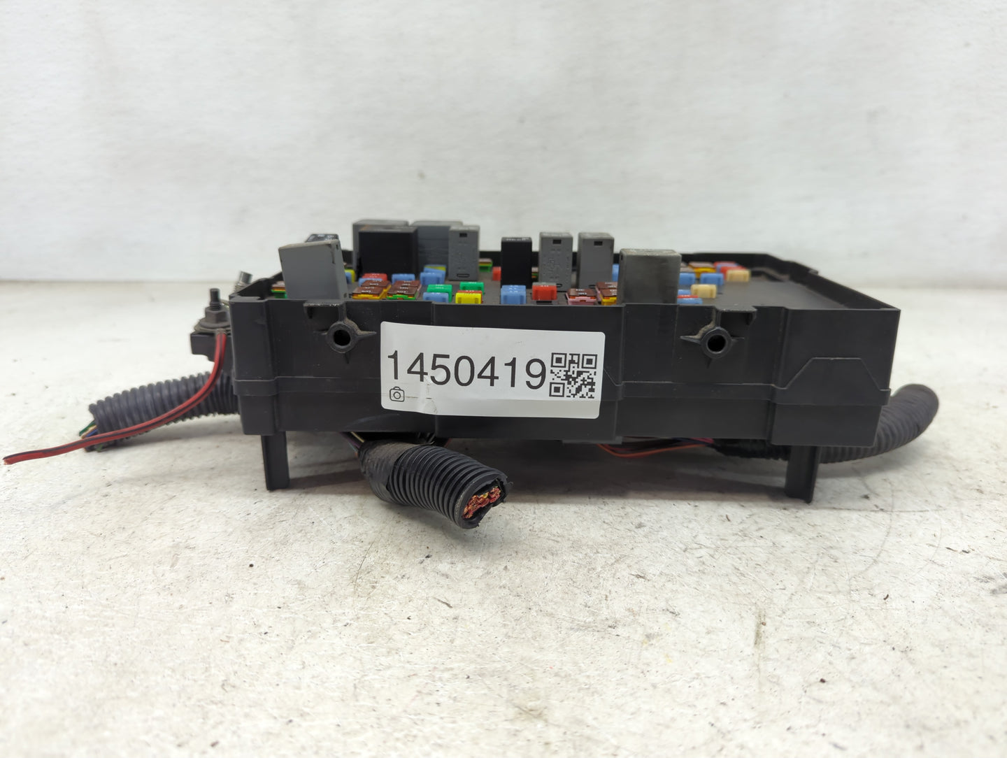 2010-2013 Chevrolet Avalanche Fusebox Fuse Box Panel Relay Module P/N:22798217 13500113 Fits Fits 2010 2011 2012 2013 2014 O