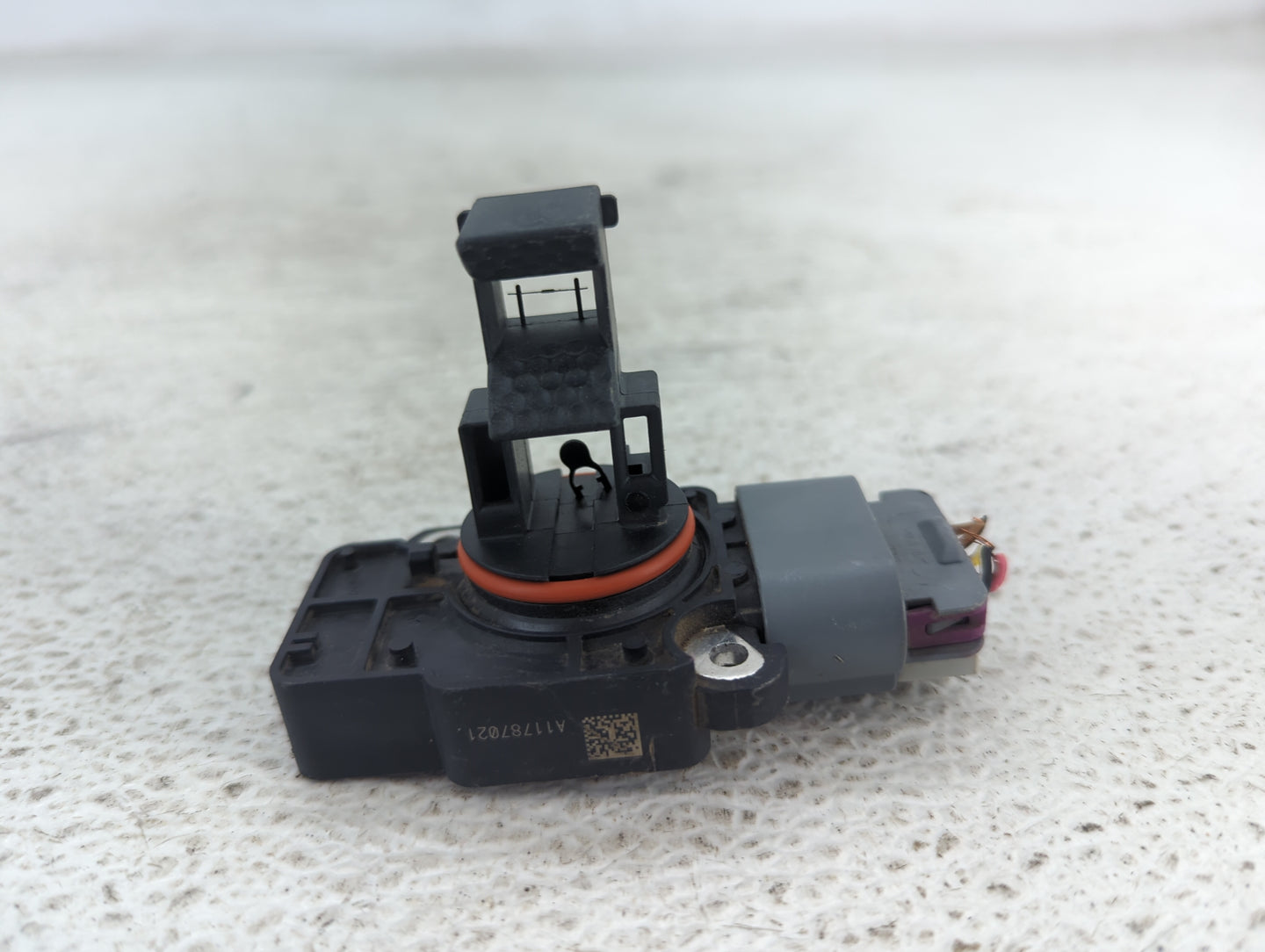 2009-2013 Chevrolet Avalanche Mass Air Flow Meter Maf 1485557 - Oemusedautoparts1.com