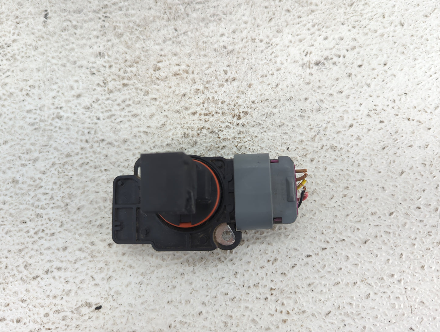 2009-2013 Chevrolet Avalanche Mass Air Flow Meter Maf 1485557 - Oemusedautoparts1.com