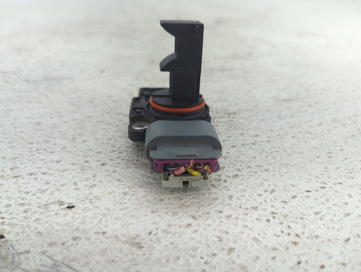 2009-2013 Chevrolet Avalanche Mass Air Flow Meter Maf 1485557 - Oemusedautoparts1.com