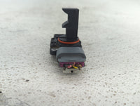 2009-2013 Chevrolet Avalanche Mass Air Flow Meter Maf 1485557 - Oemusedautoparts1.com