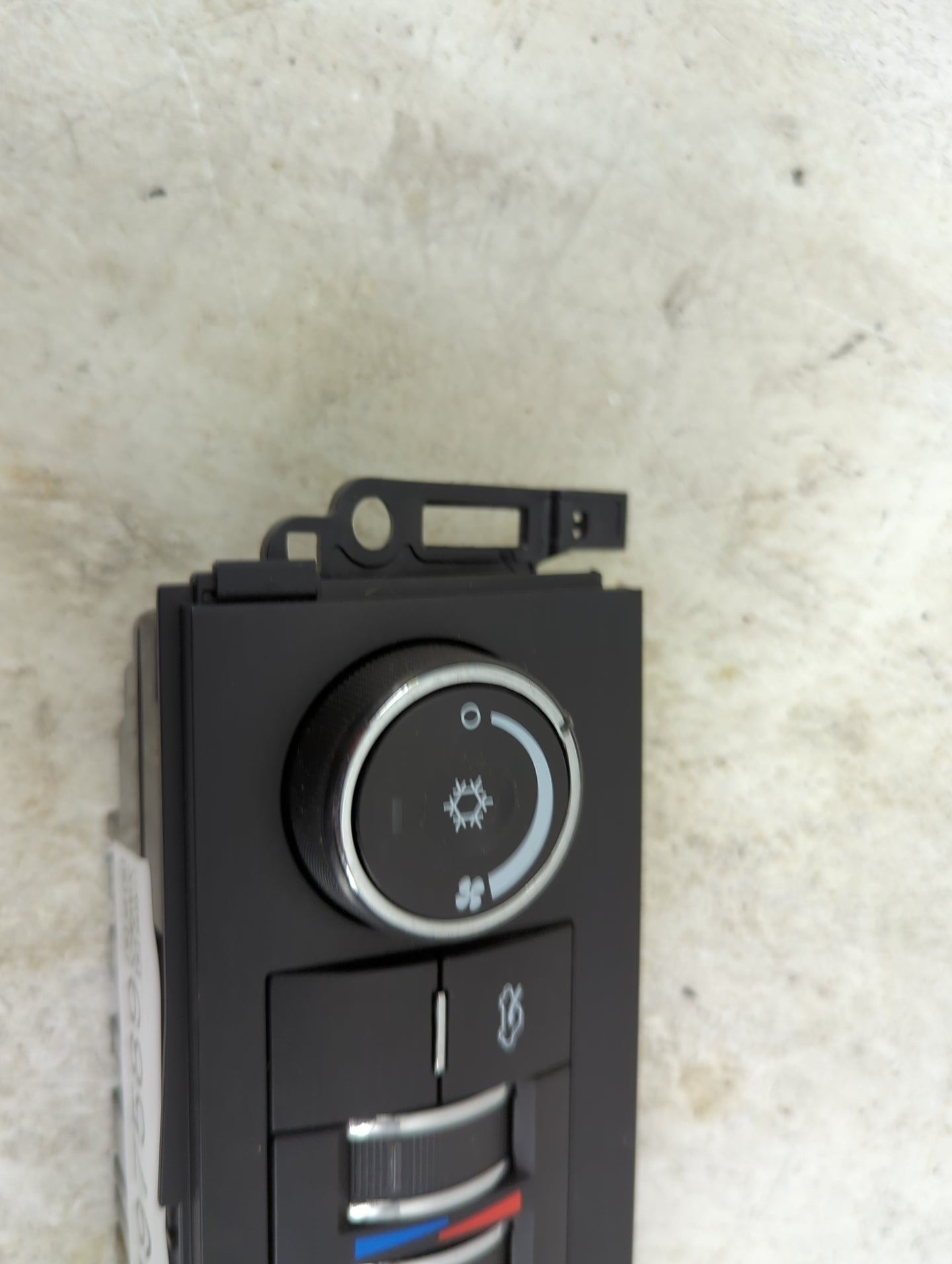 2012-2013 Chevrolet Avalanche Climate Control Module Temperature AC/Heater Replacement P/N:20944694 Fits Fits 2012 2013 OEM 