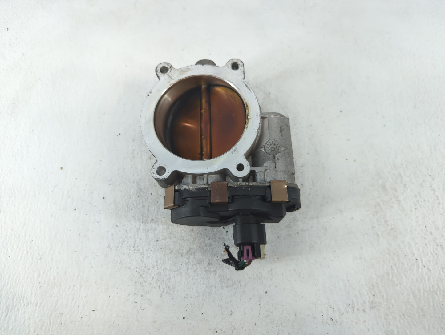 2009-2013 Chevrolet Avalanche Throttle Body P/N:RME87 12605109, 12609992 Fits Fits 2009 2010 2011 2012 2013 2014 2015 OEM Us