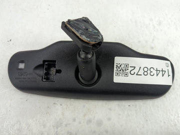 2013 Chevrolet Avalanche 1500 Interior Rear View Mirror Replacement OEM P/N:22915243 Fits OEM Used Auto Parts