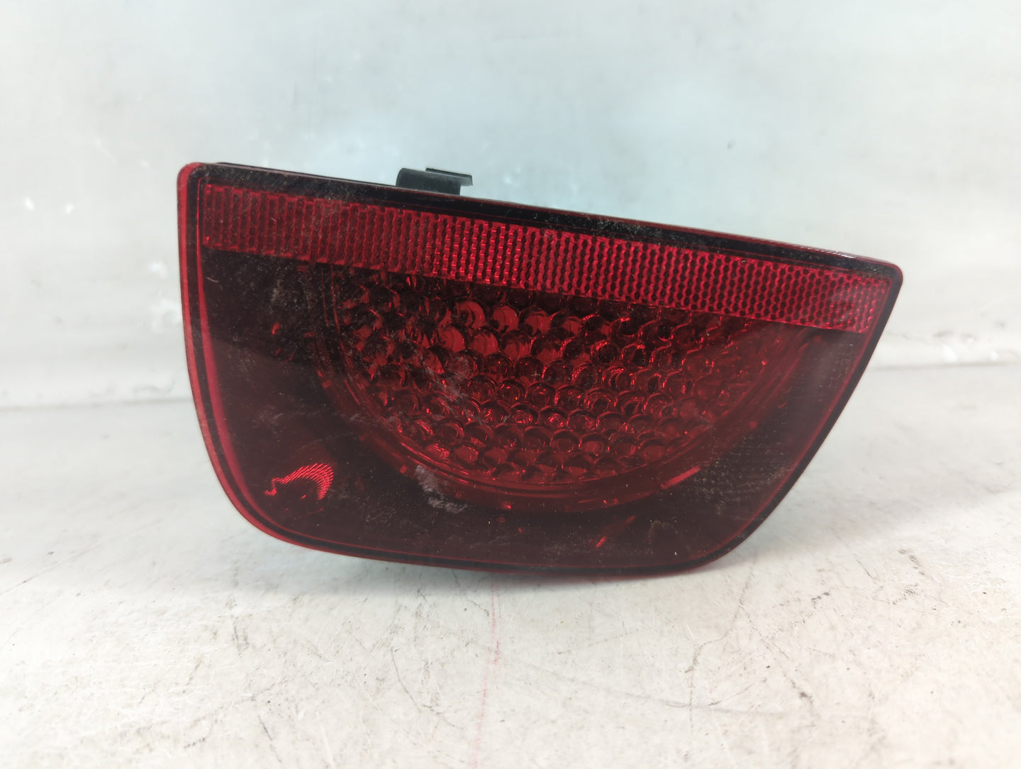 2010-2013 Chevrolet Camaro Tail Light Assembly Passenger Right OEM P/N:320370 320366 Fits Fits 2010 2011 2012 2013 OEM Used 