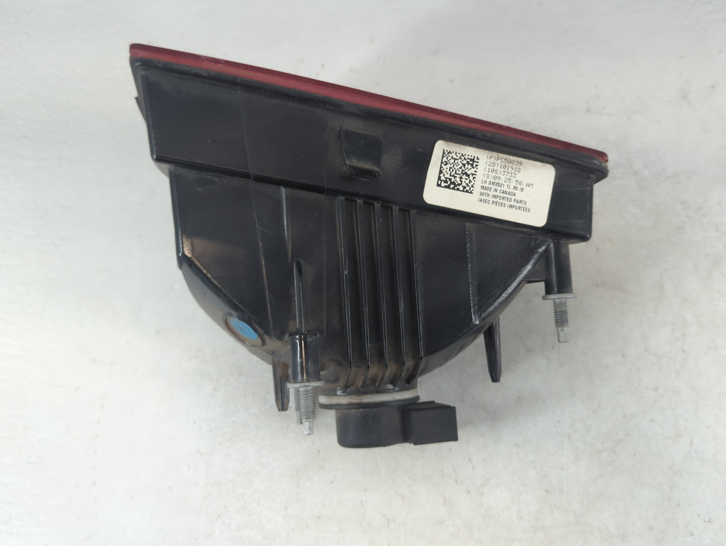2010-2013 Chevrolet Camaro Tail Light Assembly Driver Left OEM P/N:PC50039 Fits Fits 2010 2011 2012 2013 OEM Used Auto Parts