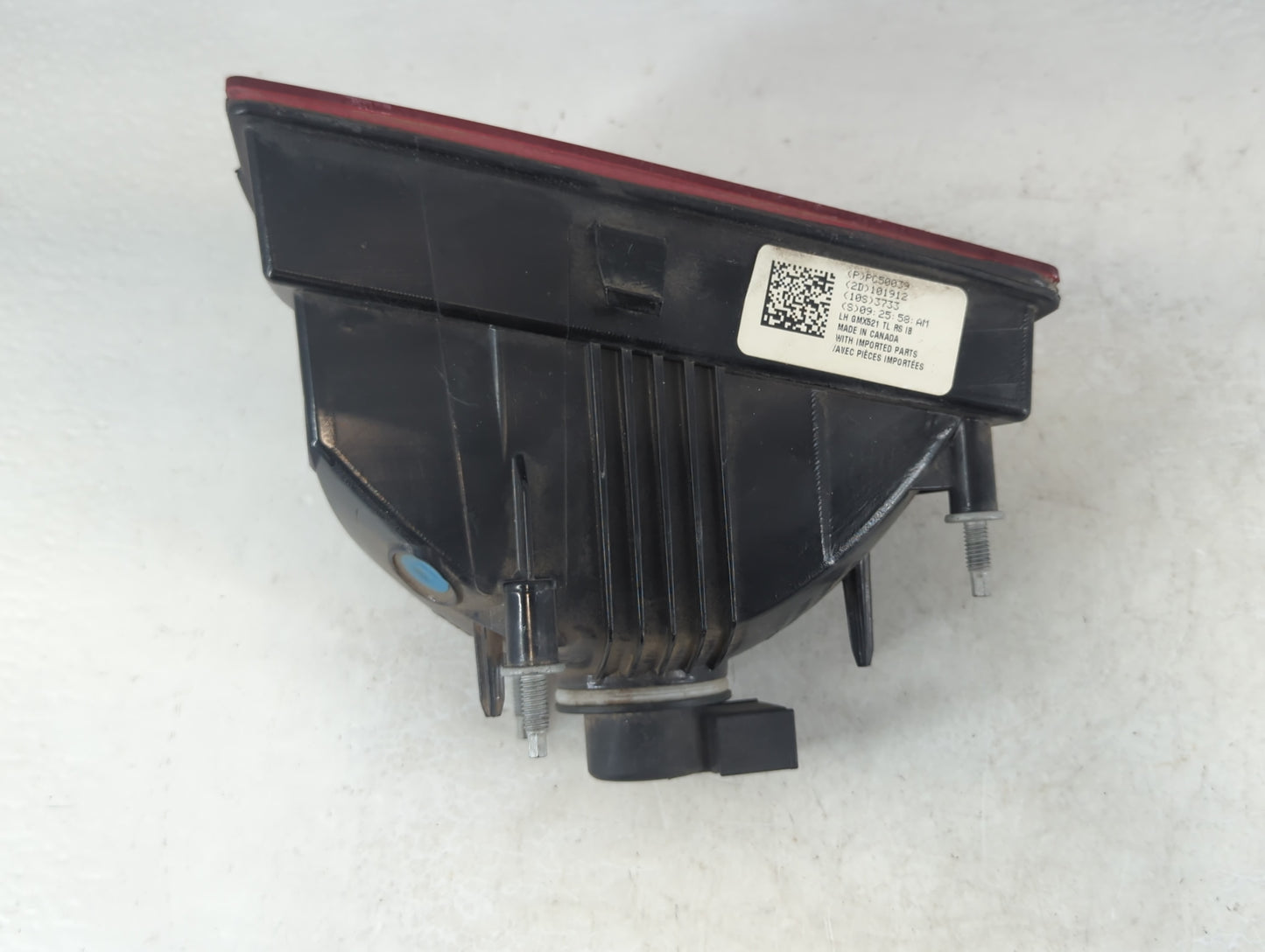 2010-2013 Chevrolet Camaro Tail Light Assembly Driver Left OEM P/N:PC50039 Fits Fits 2010 2011 2012 2013 OEM Used Auto Parts