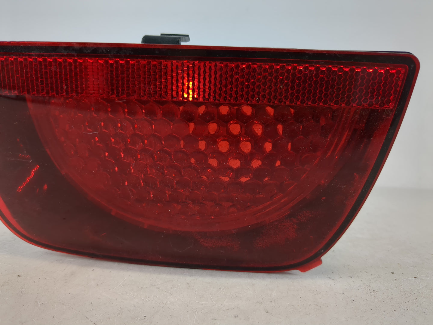 2010-2013 Chevrolet Camaro Tail Light Assembly Passenger Right OEM P/N:PC50040 Fits Fits 2010 2011 2012 2013 OEM Used Auto P