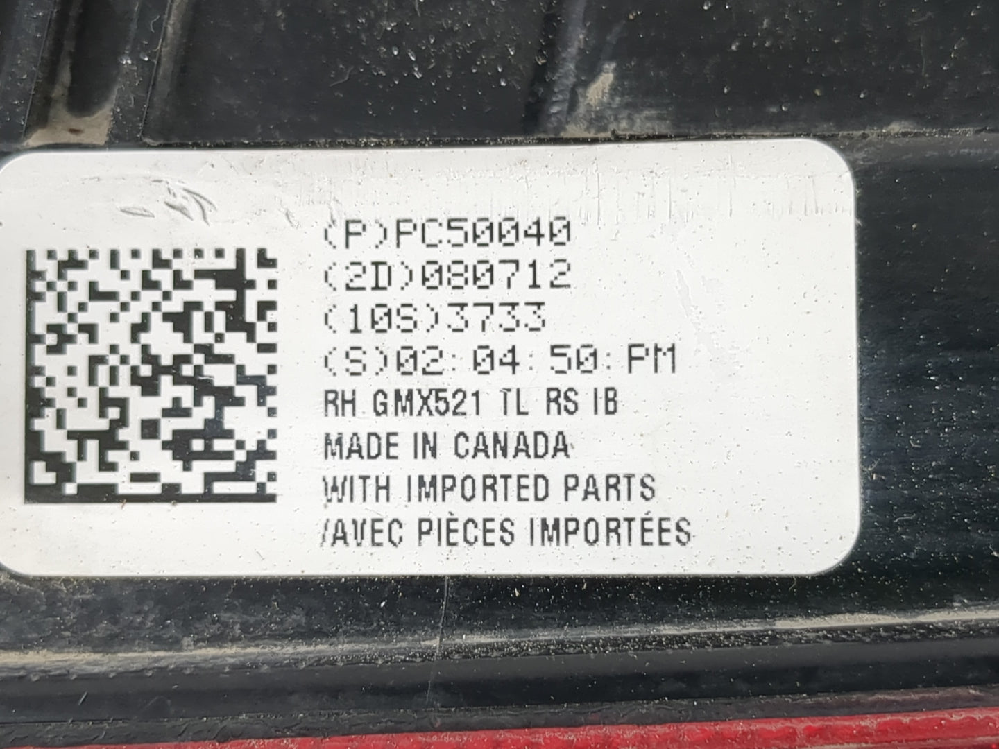 2010-2013 Chevrolet Camaro Tail Light Assembly Passenger Right OEM P/N:PC50040 Fits Fits 2010 2011 2012 2013 OEM Used Auto P