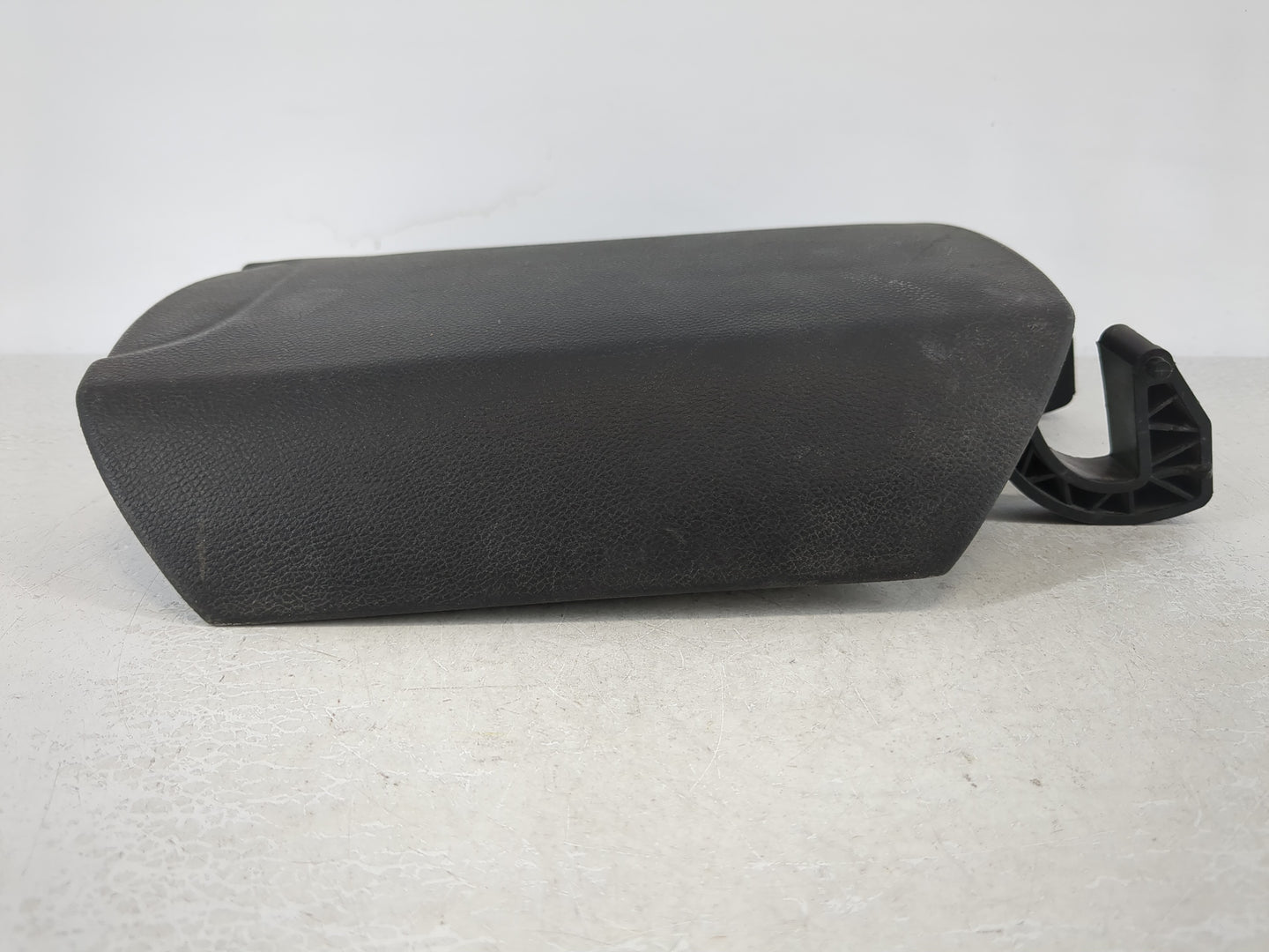 2013-2014 Chevrolet Camaro Center Console Armrest Cover Lid Fits Fits 2013 2014 OEM Used Auto Parts - Oemusedautoparts1.com