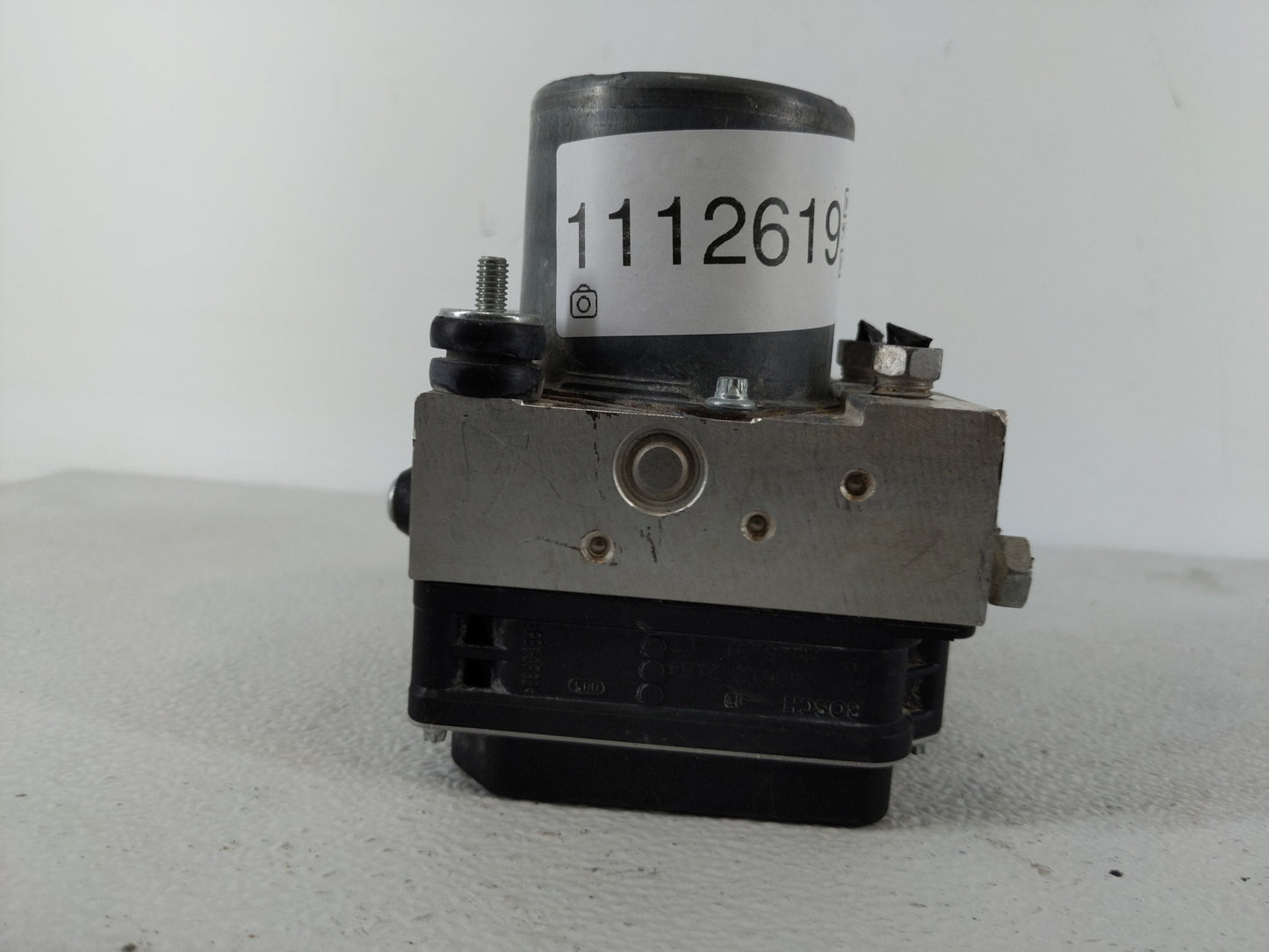2012-2015 Chevrolet Camaro ABS Pump Control Module Replacement P/N:22807507 Fits Fits 2012 2013 2014 2015 OEM Used Auto Part
