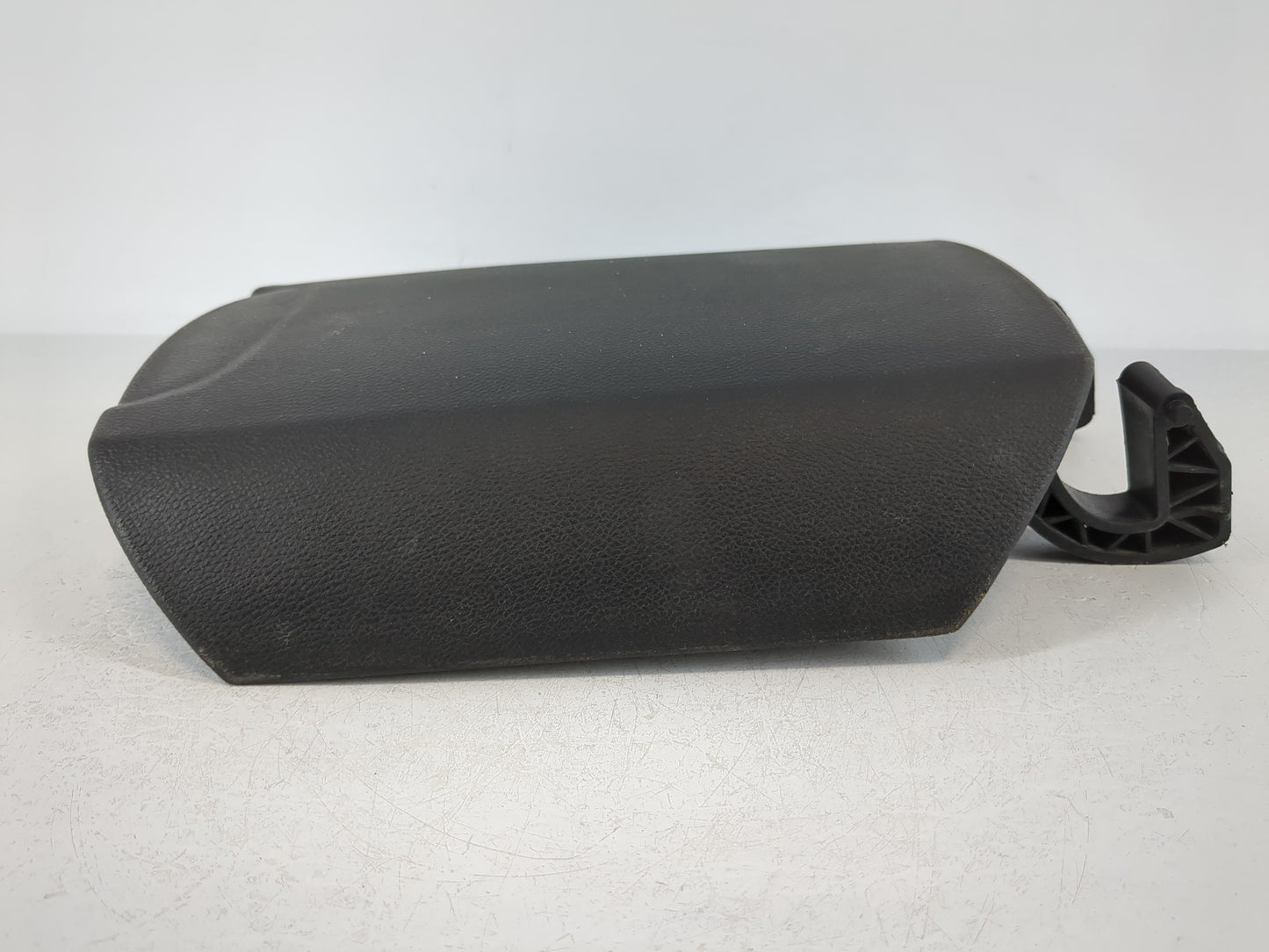 2013-2014 Chevrolet Camaro Center Console Armrest Cover Lid Fits Fits 2013 2014 OEM Used Auto Parts - Oemusedautoparts1.com