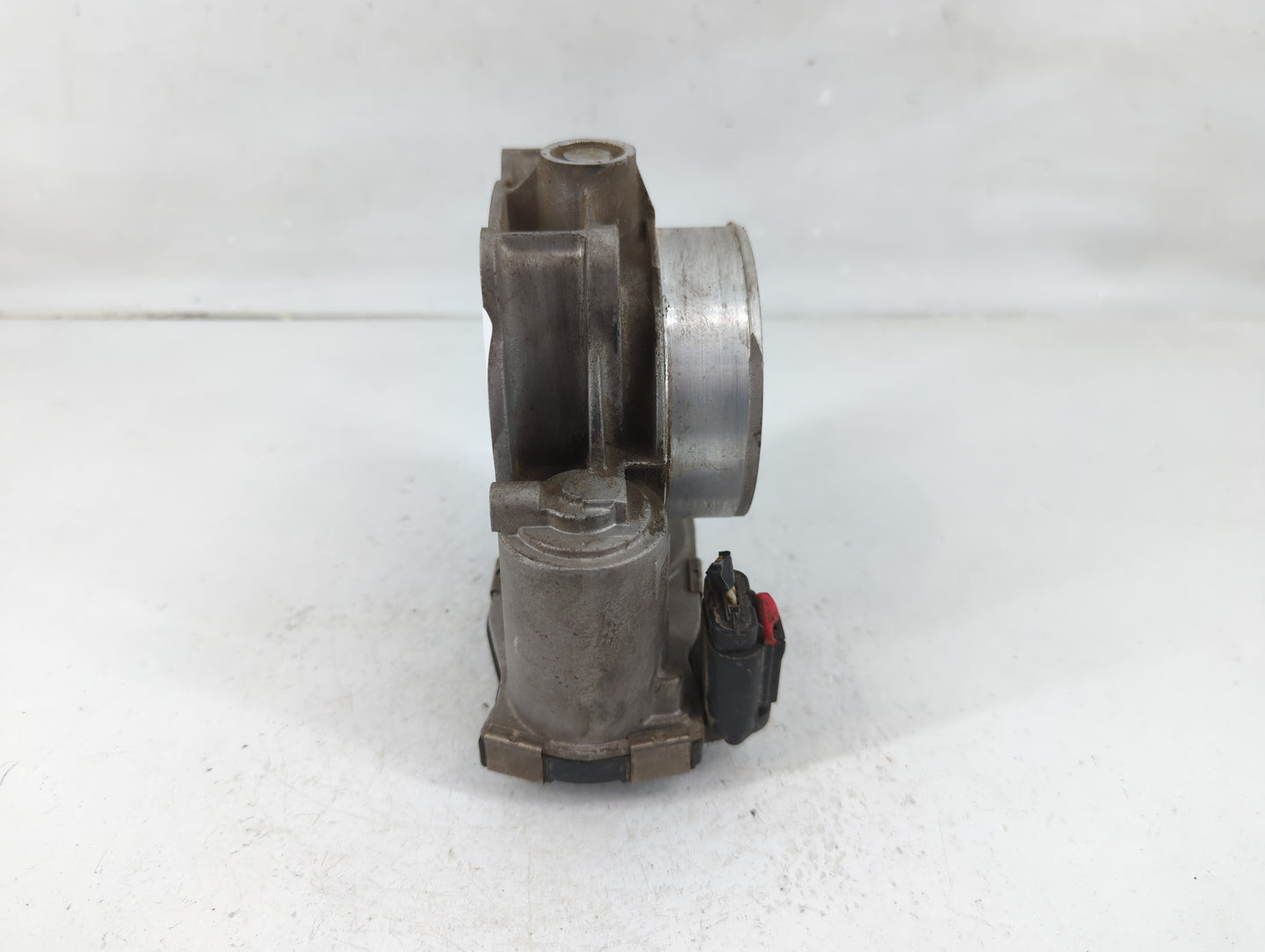 2012-2015 Chevrolet Camaro Throttle Body P/N:12632172BA Fits Fits 2012 2013 2014 2015 2016 2017 2018 2019 2020 2021 2022 OEM