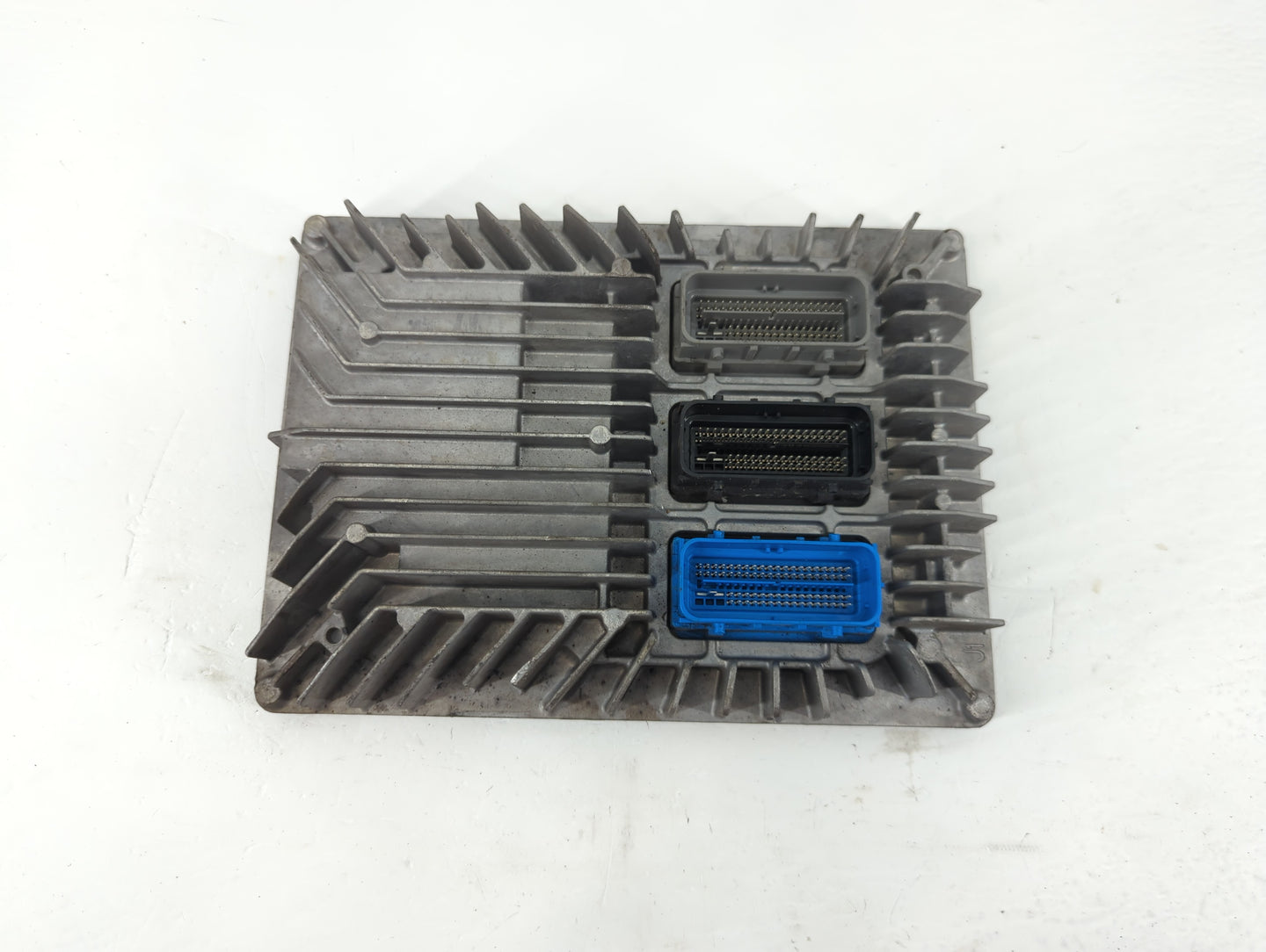 2013-2015 Chevrolet Camaro PCM Engine Control Computer ECU ECM PCU OEM Fits Fits 2013 2014 2015 2016 OEM Used Auto Parts - O