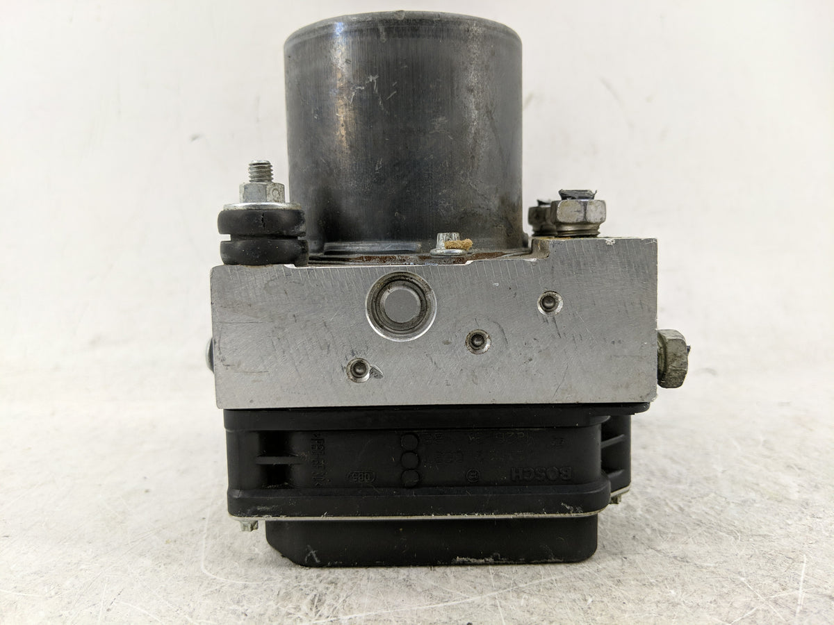 2012-2015 Chevrolet Camaro Anti-Lock Brake ABS Pump Module Actuator OEM Fits Fits 2012 2013 2014 2015 OEM Used Auto Parts - 