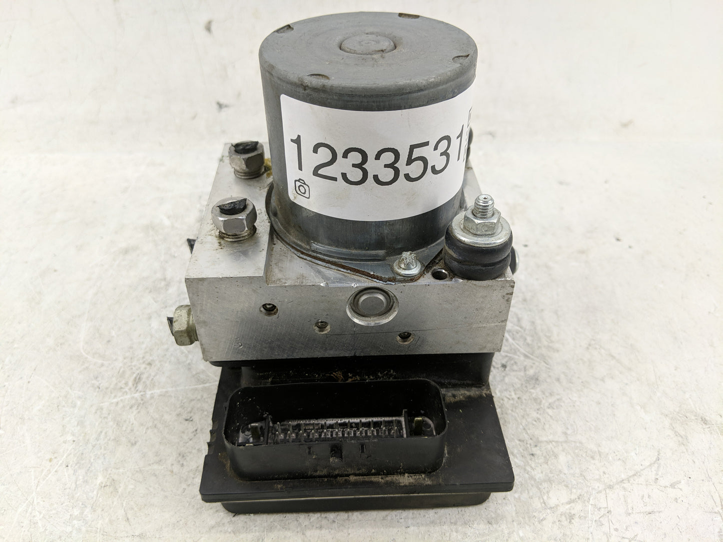 2012-2015 Chevrolet Camaro ABS Pump Control Module Replacement Fits Fits 2012 2013 2014 2015 OEM Used Auto Parts - Oemusedau